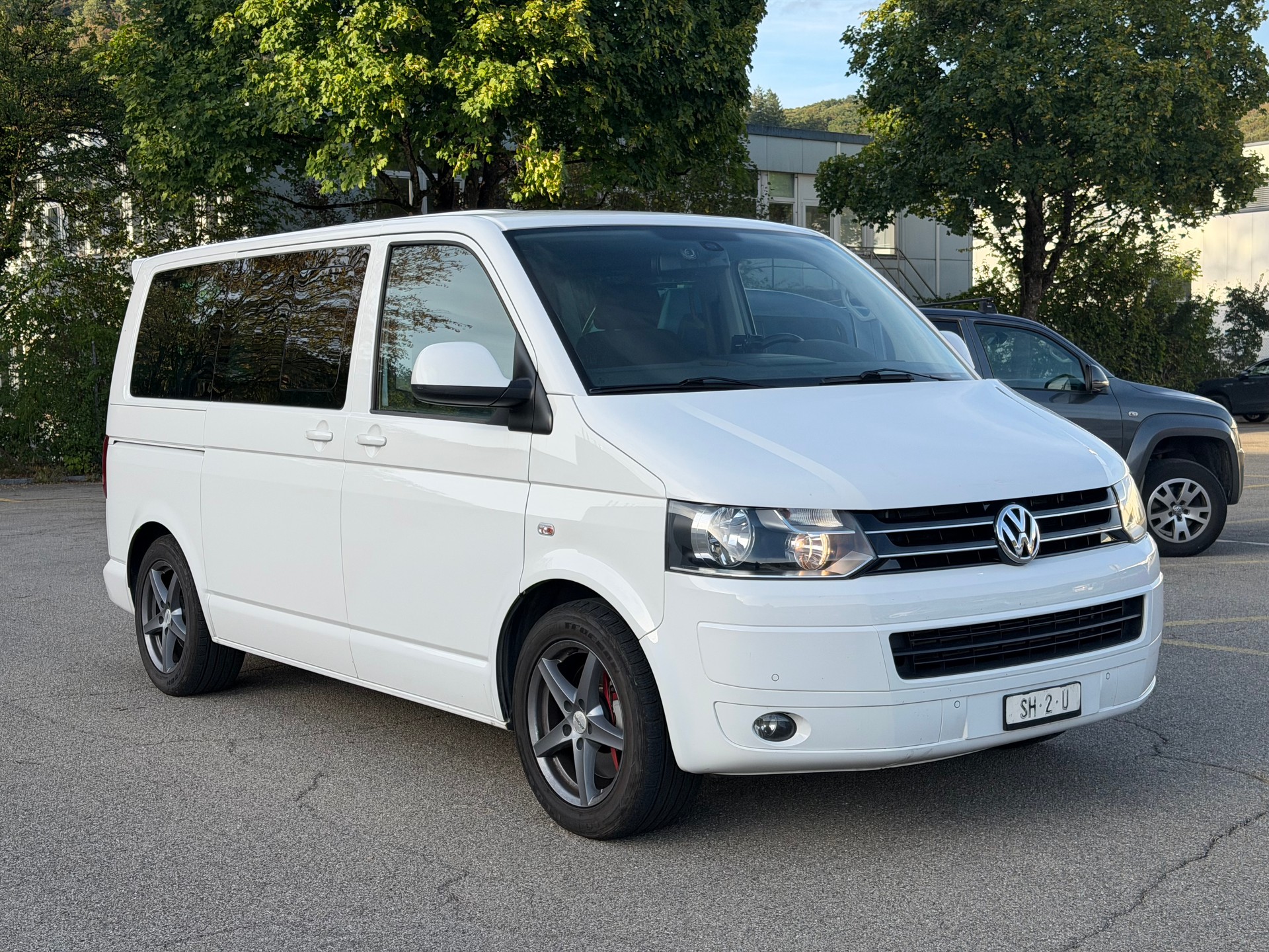 VW T5 Multivan 2.0 Bi-TDI CR CL Edition 25 4Mot. DSG-image-2