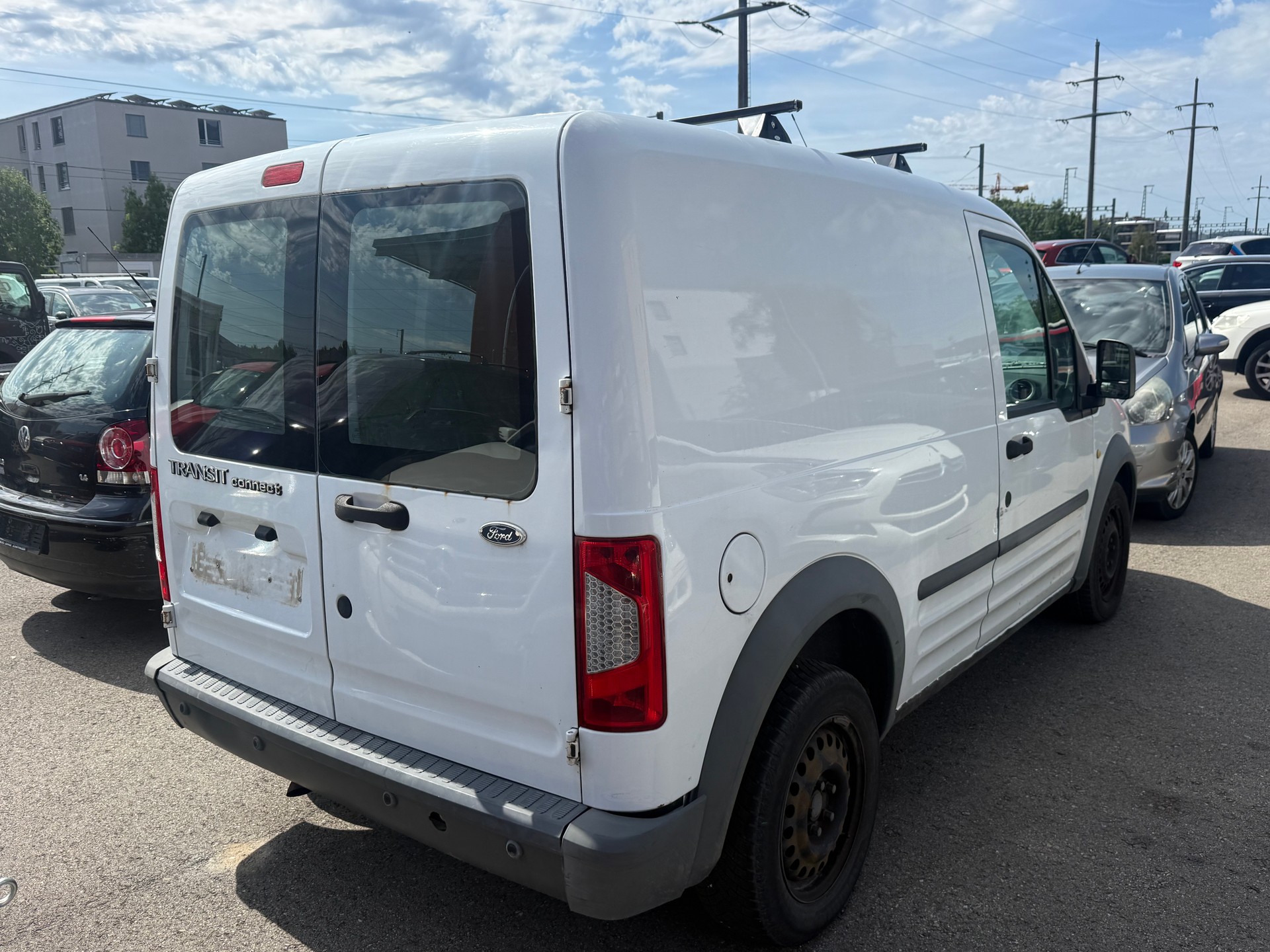 FORD Transit Connect Van T200 1.8 TDCi S Level 3 Prof.-image-2