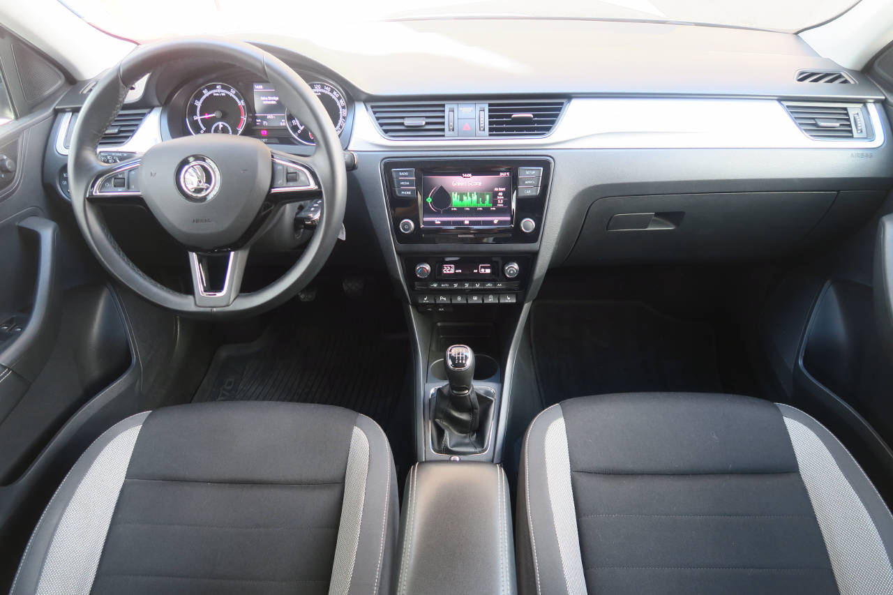 SKODA Rapid Spaceback 1.0 TSI Ambition-image-4