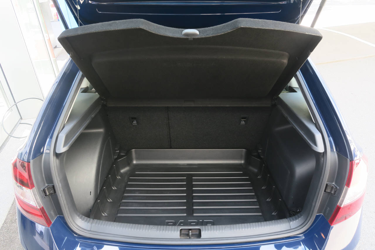 SKODA Rapid Spaceback 1.0 TSI Ambition-image-13