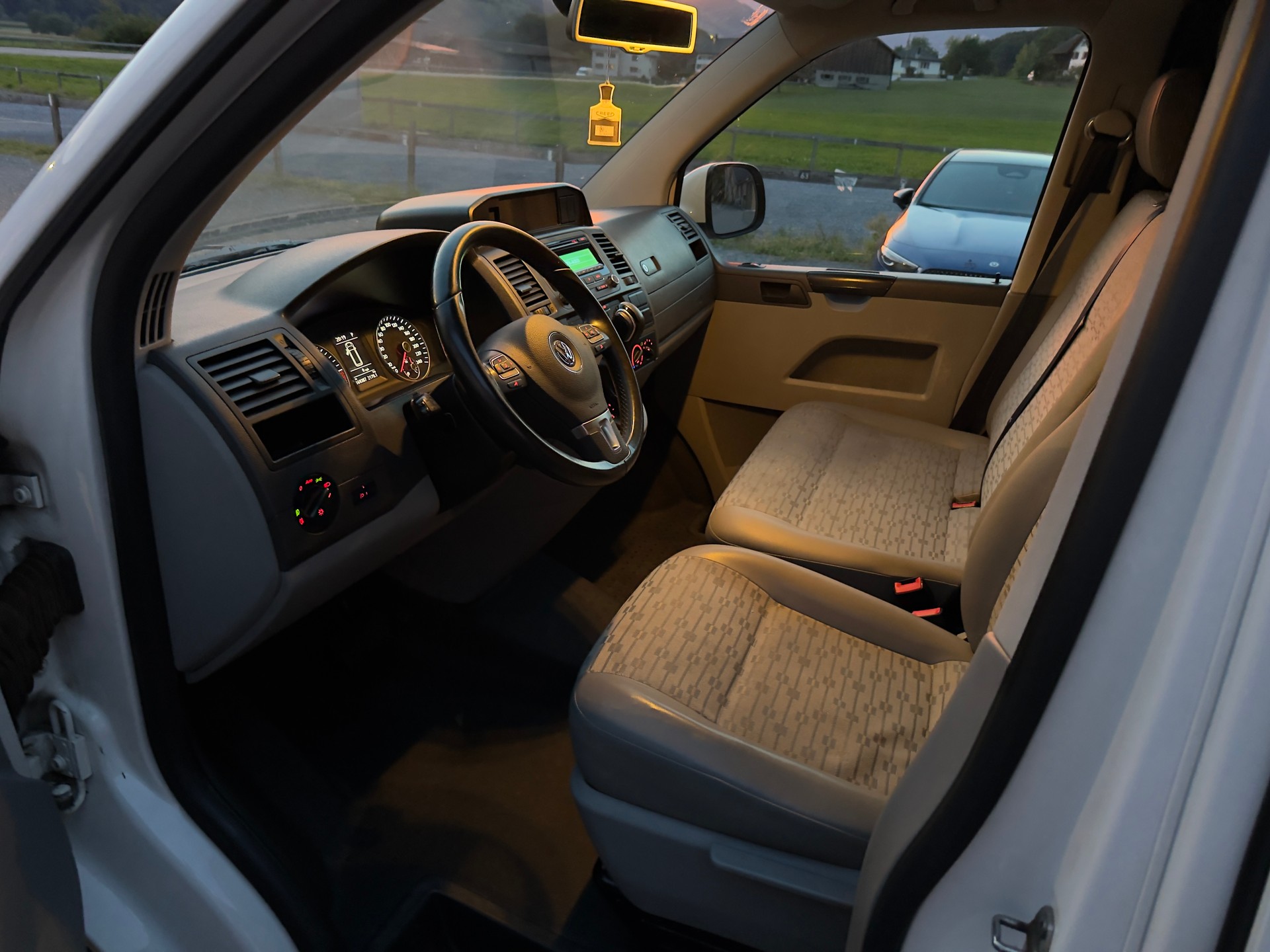 VW T5 2.0 Bi-TDI BMT 4Motion DSG-image-7