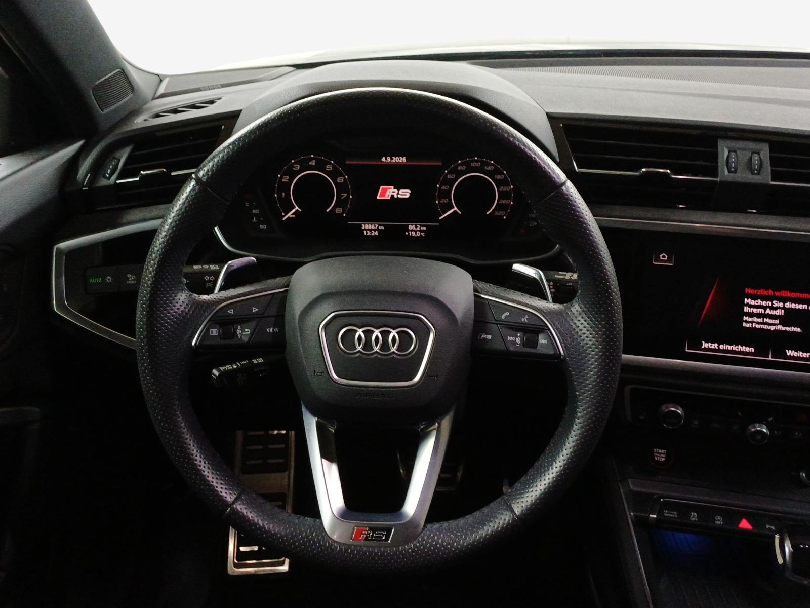 AUDI RS Q3 Sportback quattro S tronic-image-9