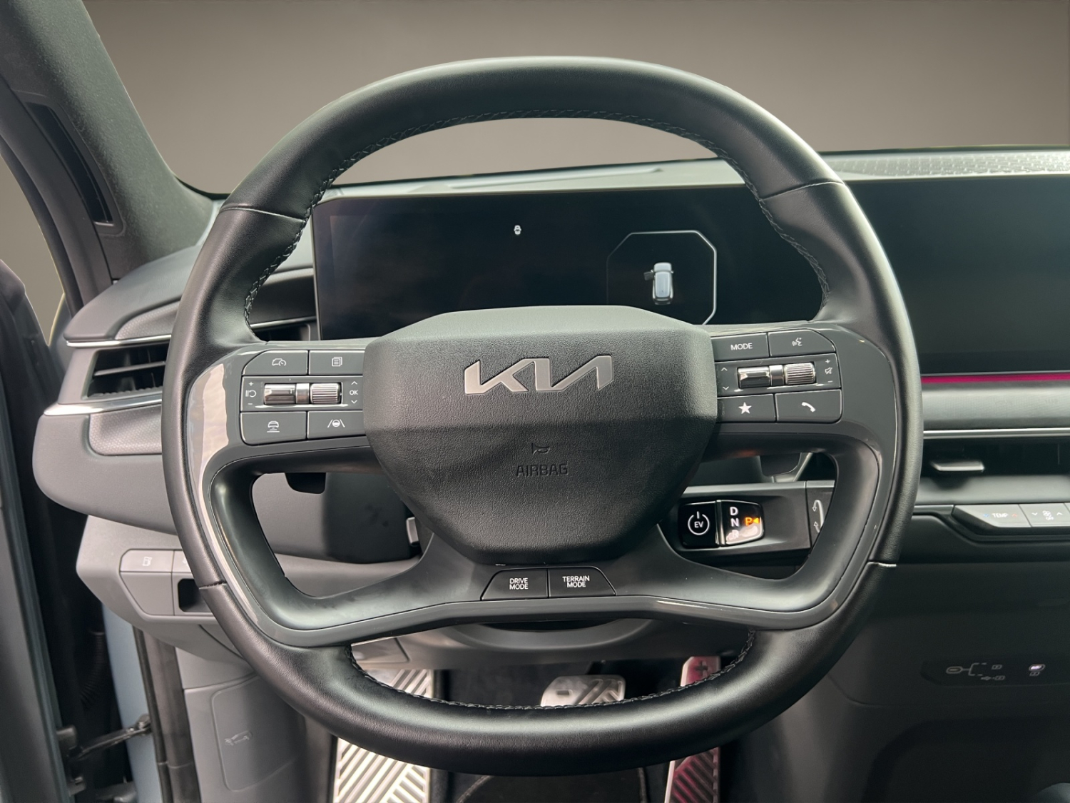 KIA EV9 99.8 kWh GT-Line 4x4-image-23