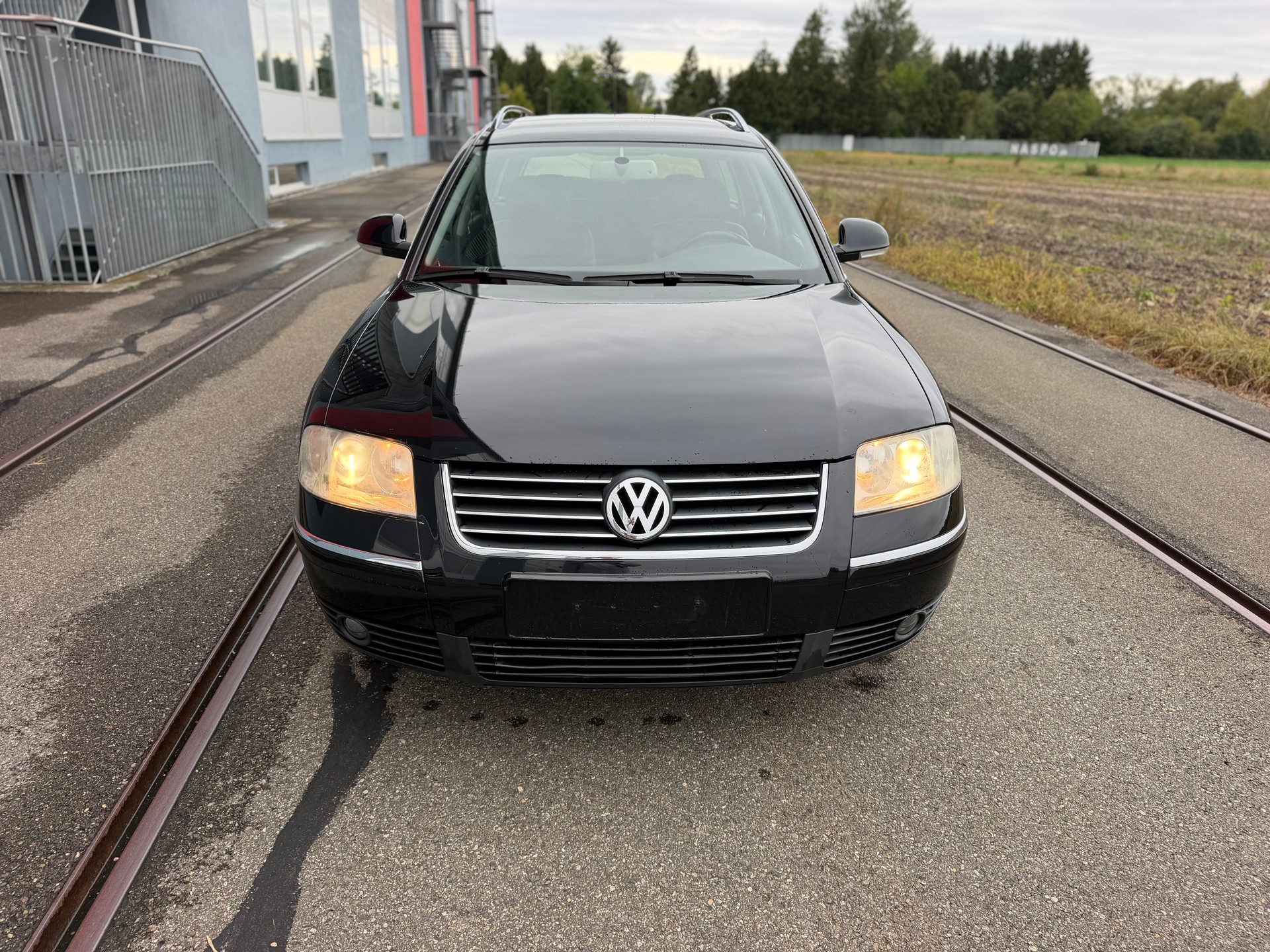 VW Passat Variant 1.9 TDI Comfortline-image-1