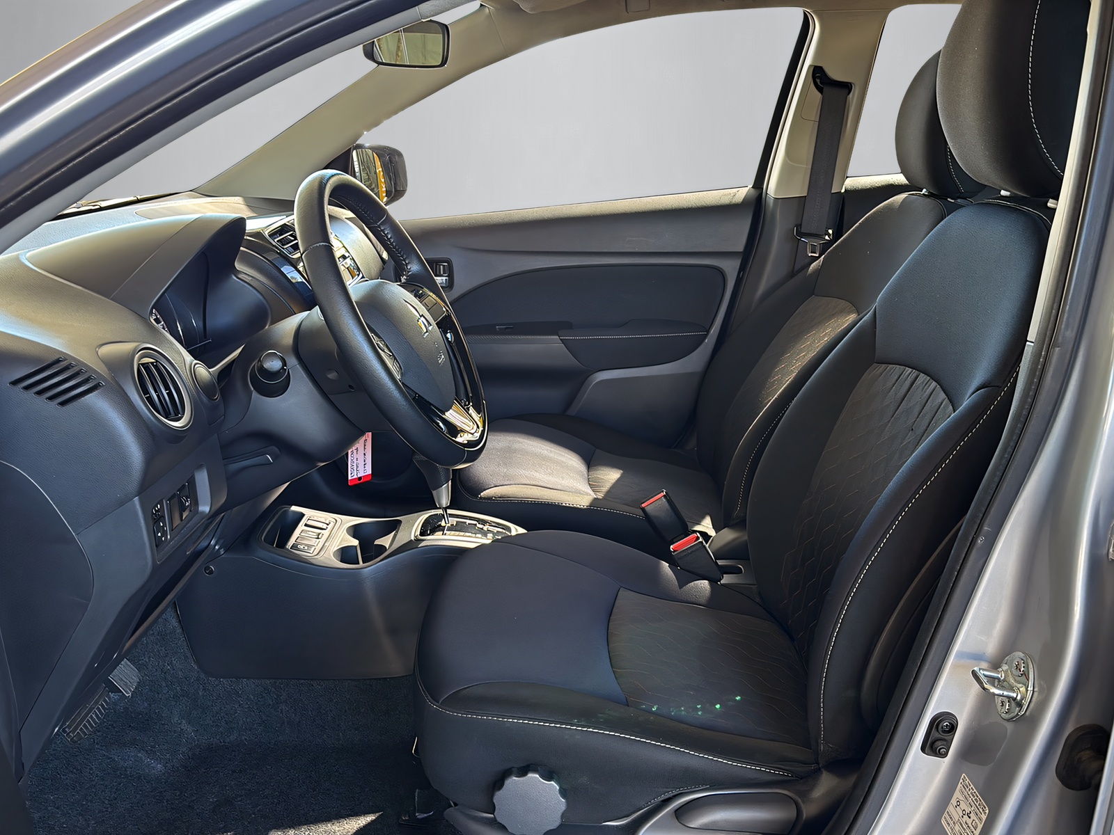 MITSUBISHI Space Star 1.2 MIVEC Value-showroom-element-2