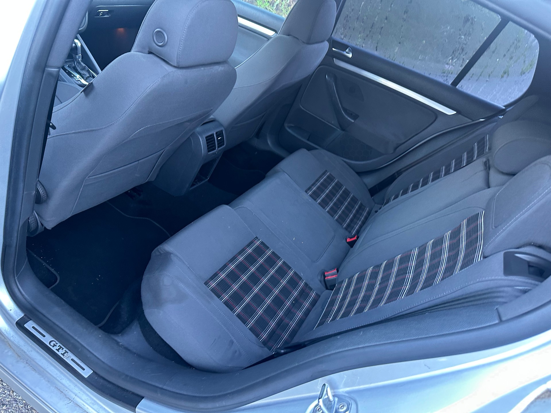 VW Golf 2.0 TFSI GTI-image-9