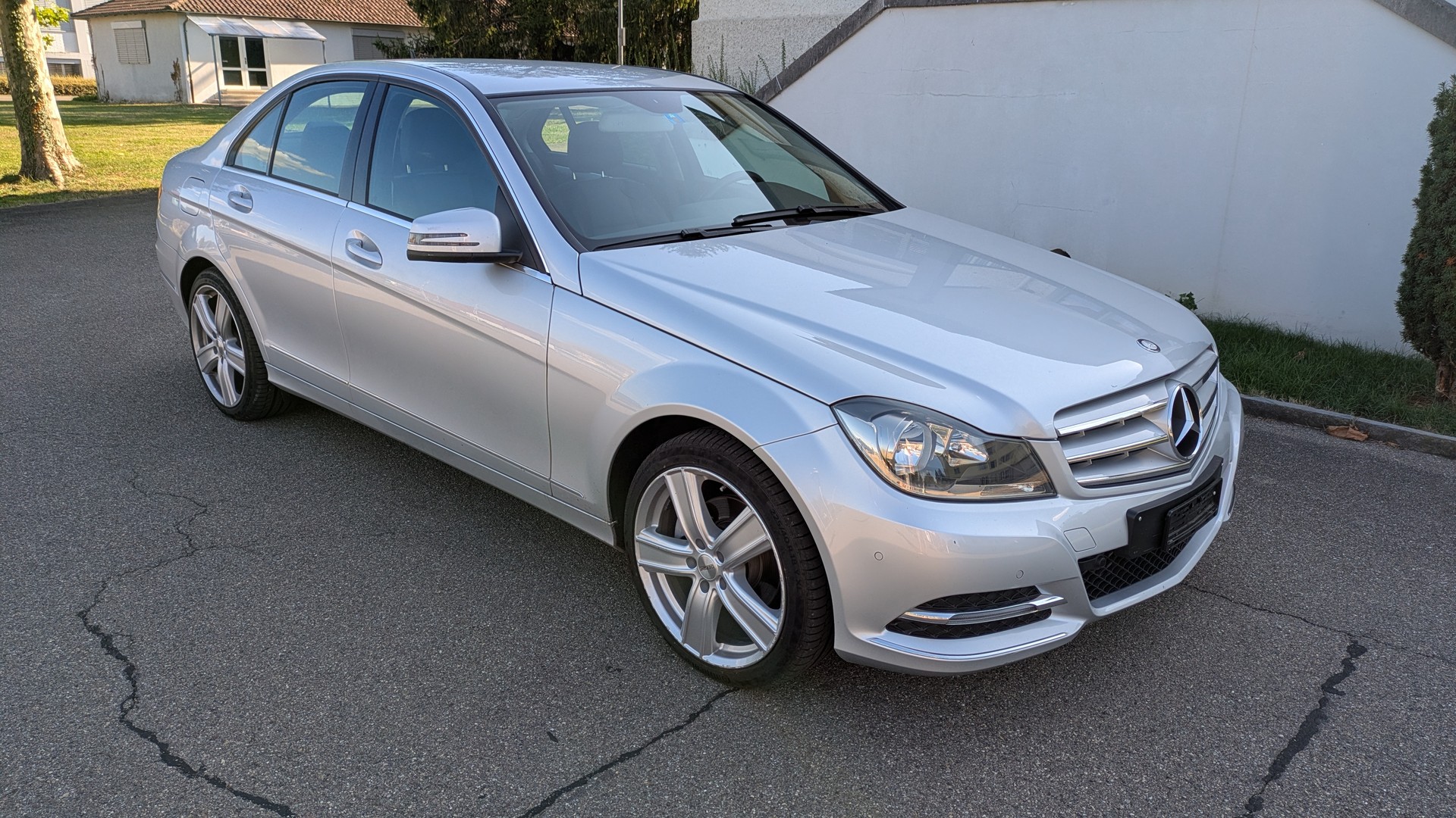 MERCEDES-BENZ C220 CDI-image-1