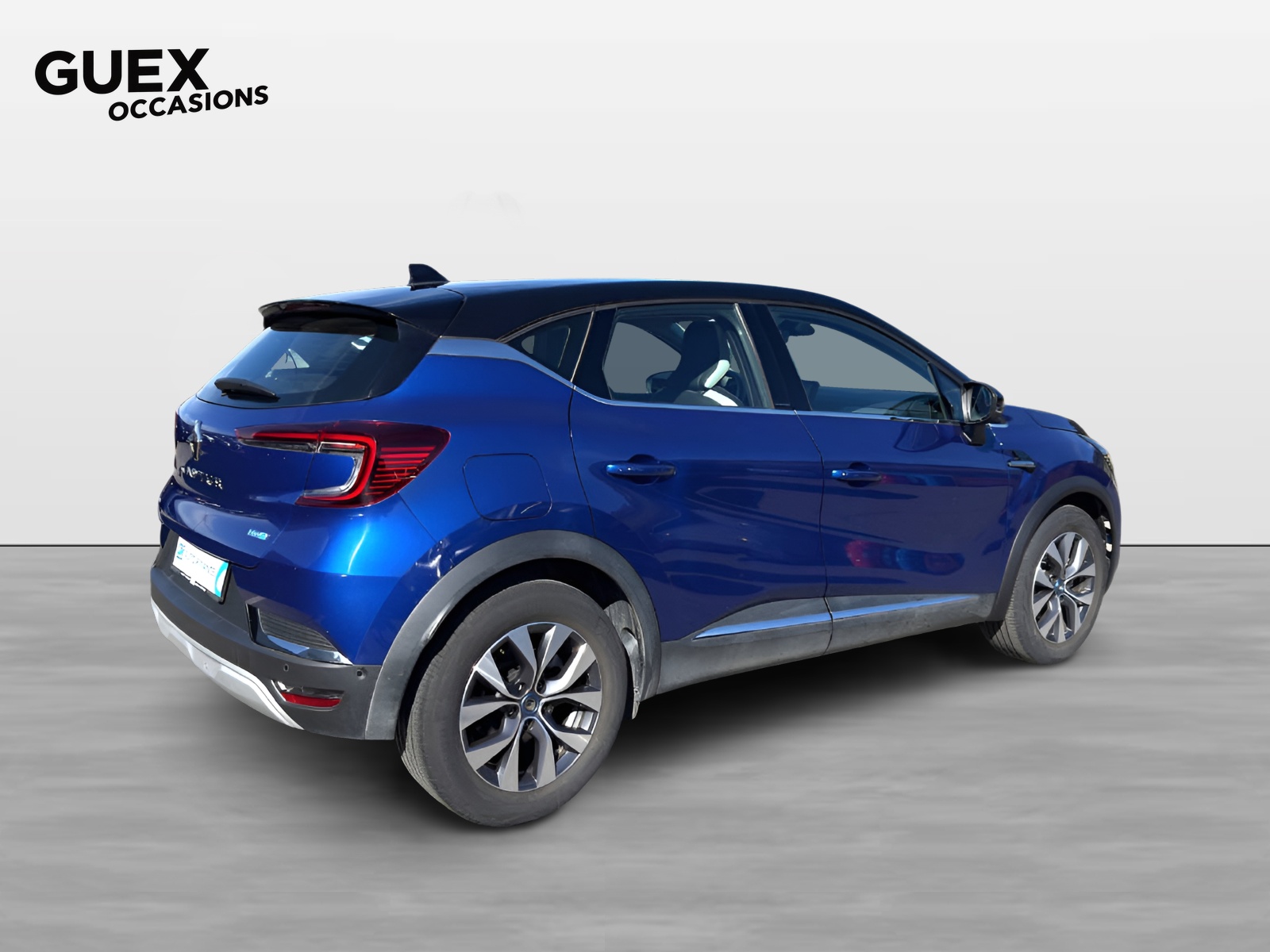 RENAULT Captur 1.6 E-Tech Plug-in Intens-showroom-element-3