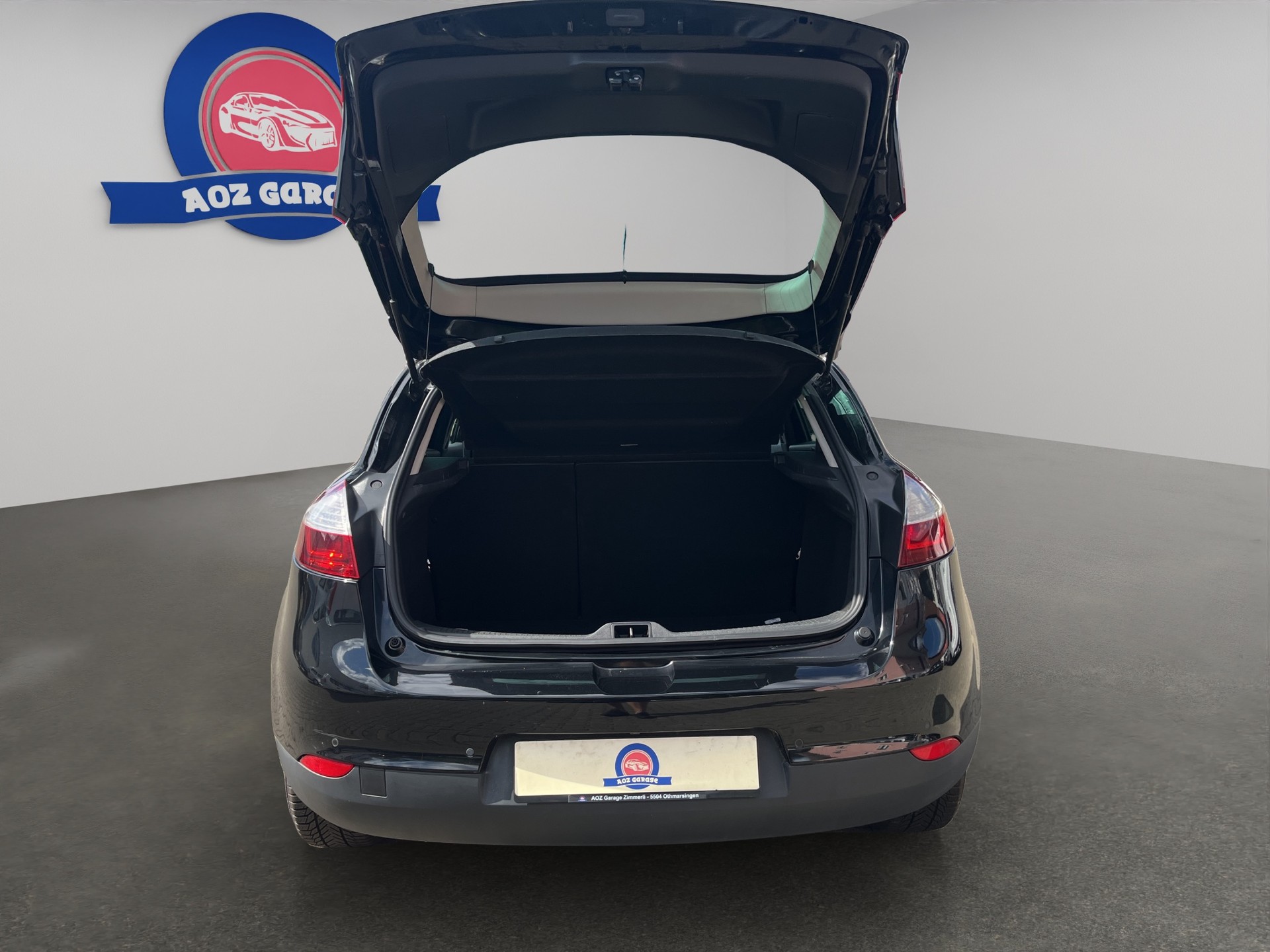 RENAULT Mégane 1.2 16V Turbo Bose EDC-image-10
