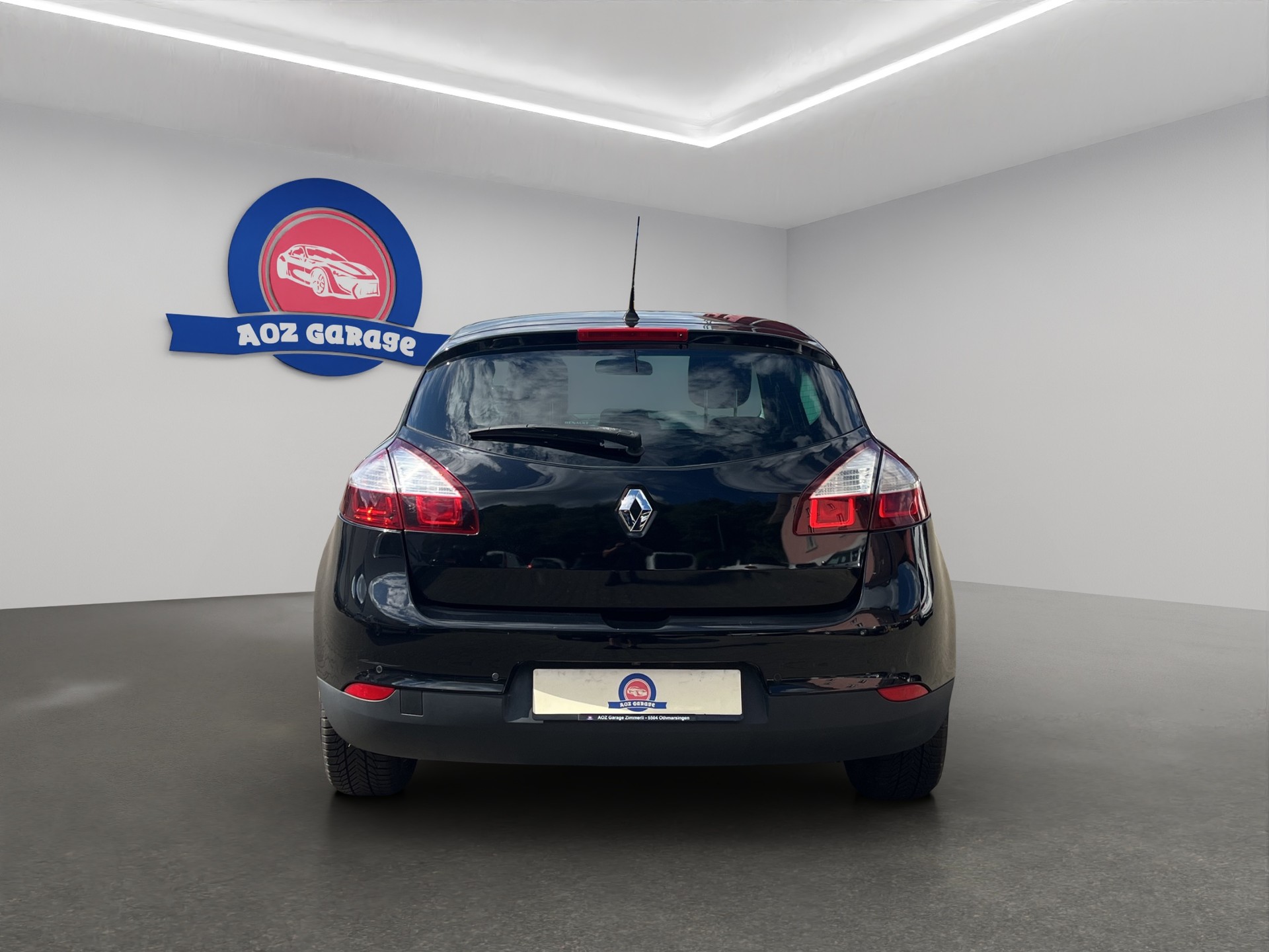 RENAULT Mégane 1.2 16V Turbo Bose EDC-image-11