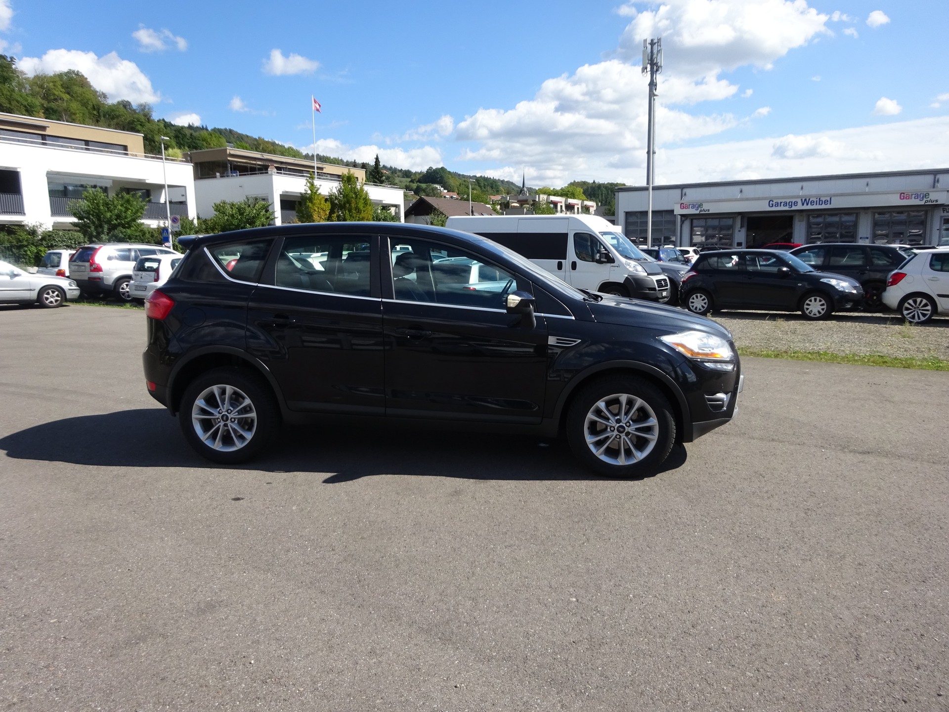 FORD Kuga 2.0 TDCi Titanium 4WD PowerShift-image-2