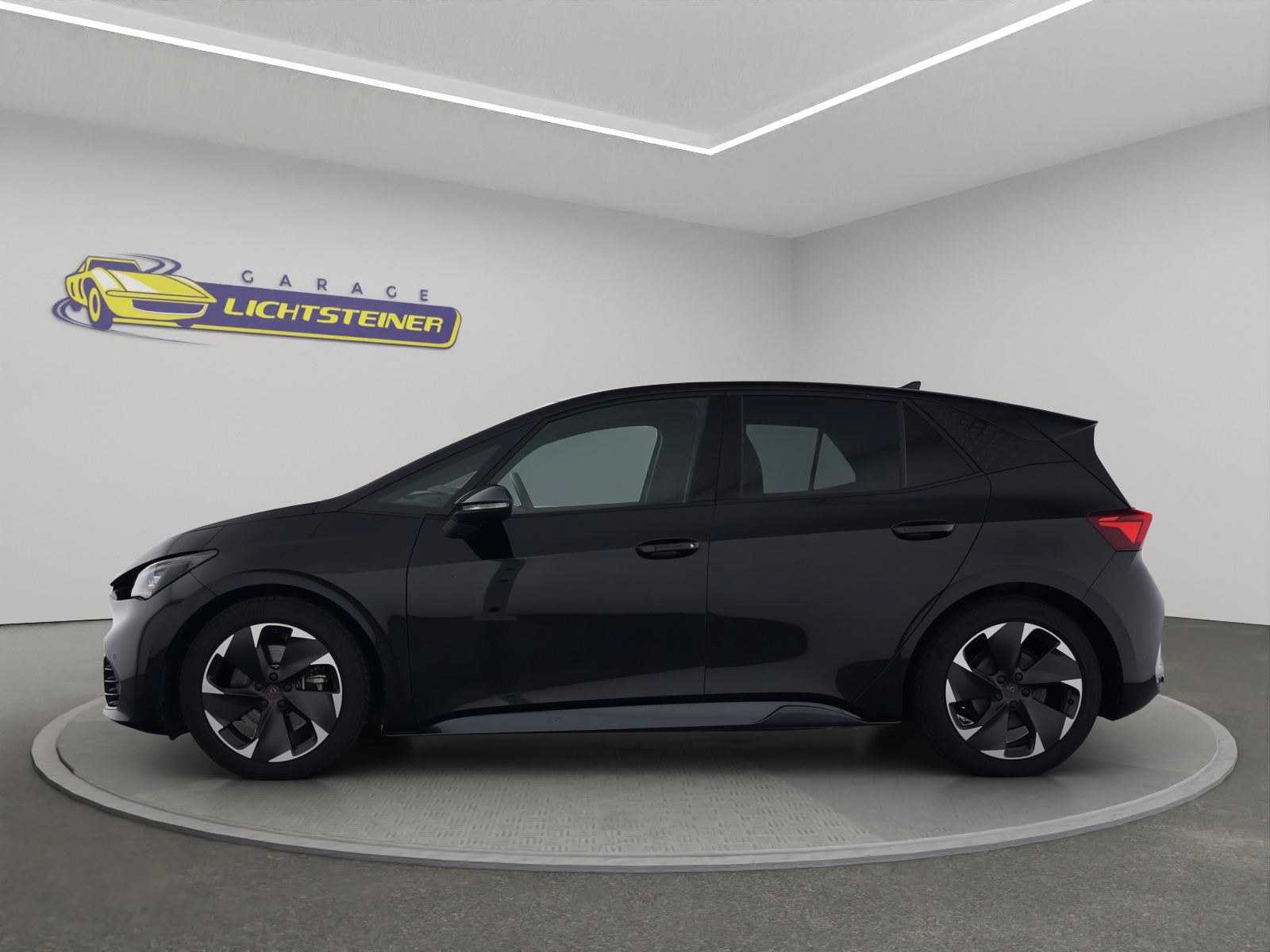 CUPRA Born 59 kWh e-Boost-showroom-element-2