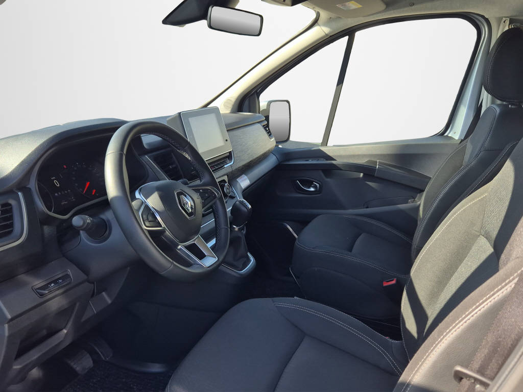 RENAULT Adria Active 2.0 dCi 170 EDC-image-8