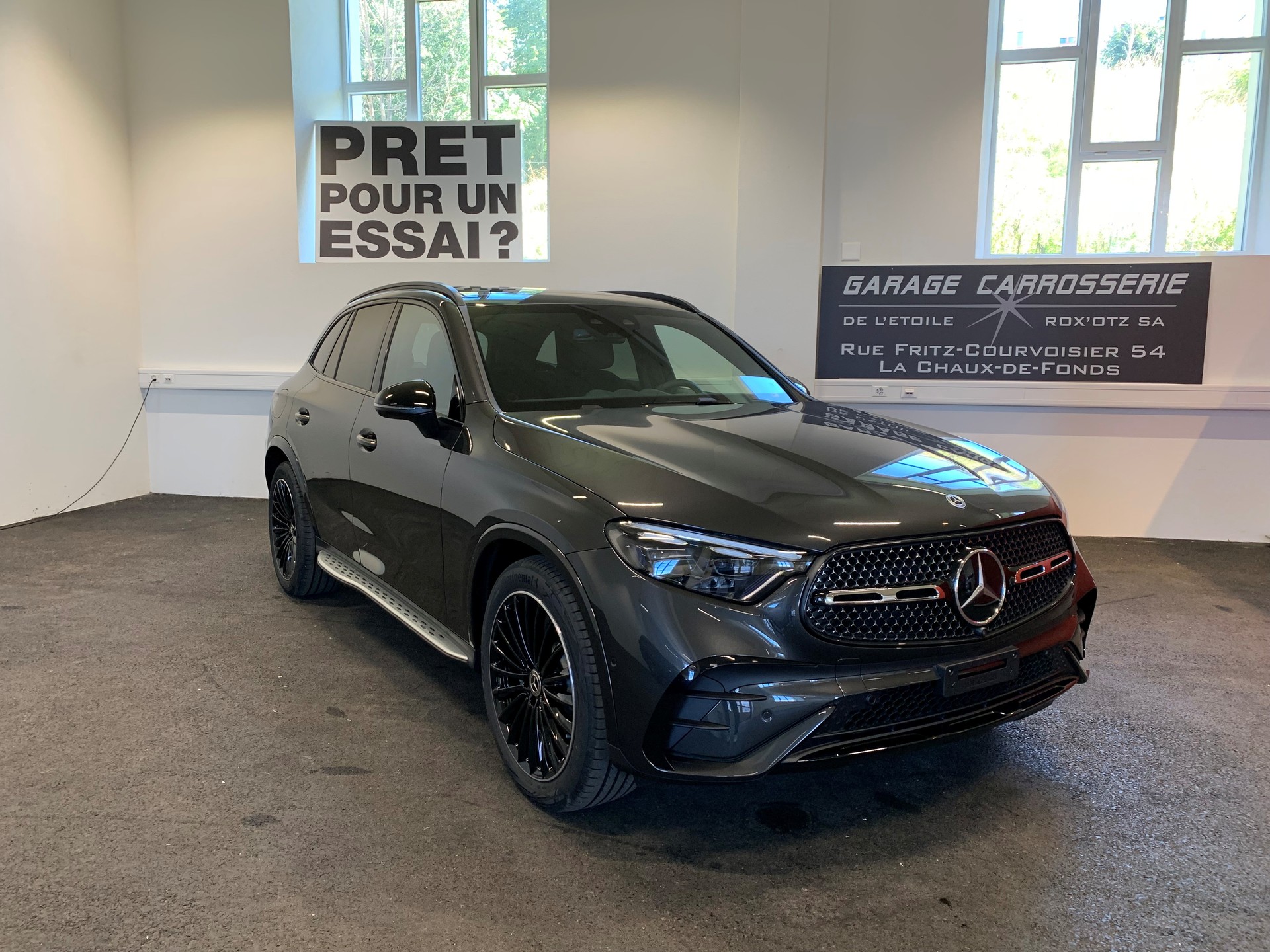 MERCEDES-BENZ GLC 200 4Matic 9G-Tronic-image-2