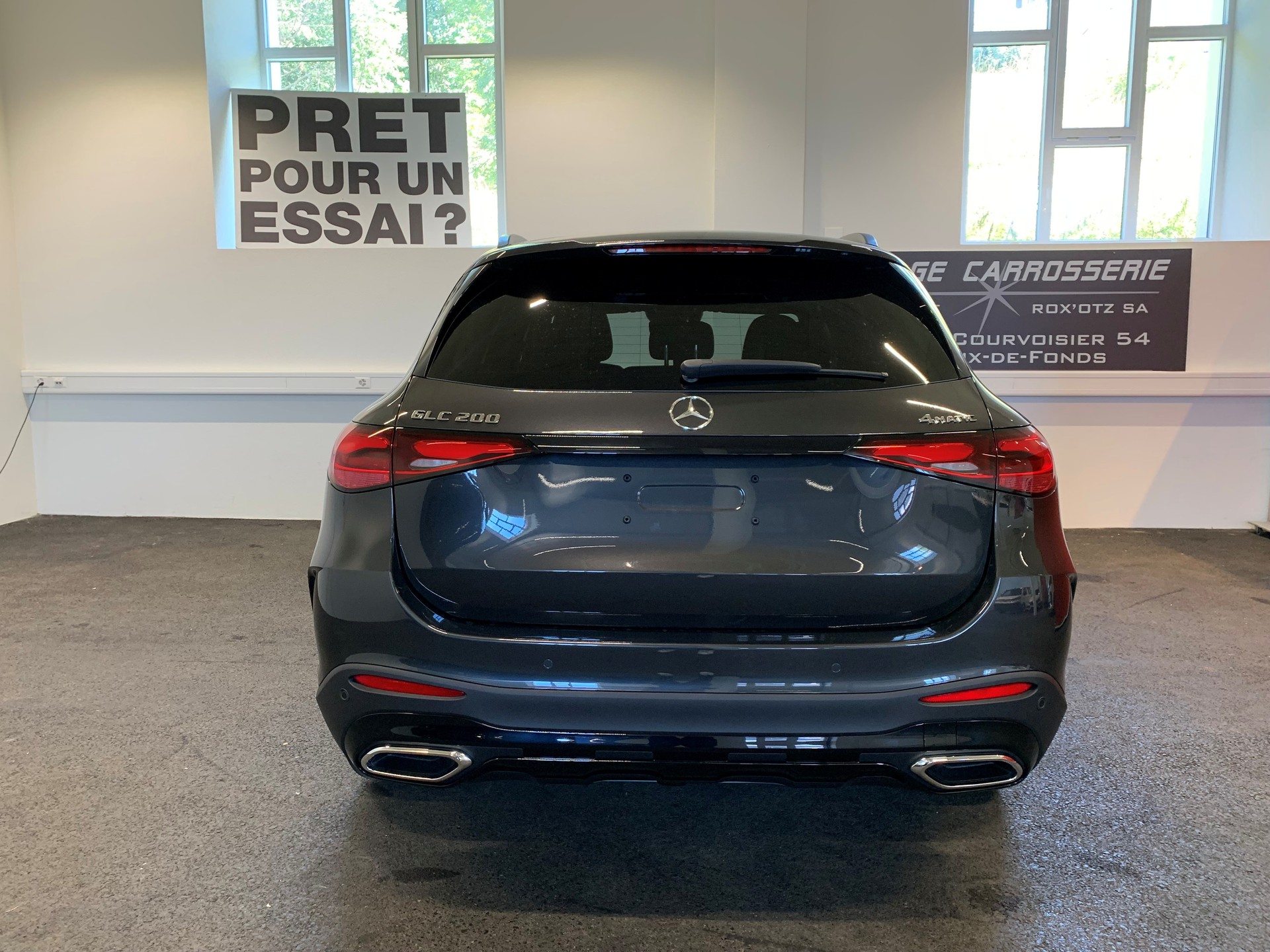 MERCEDES-BENZ GLC 200 4Matic 9G-Tronic-image-6