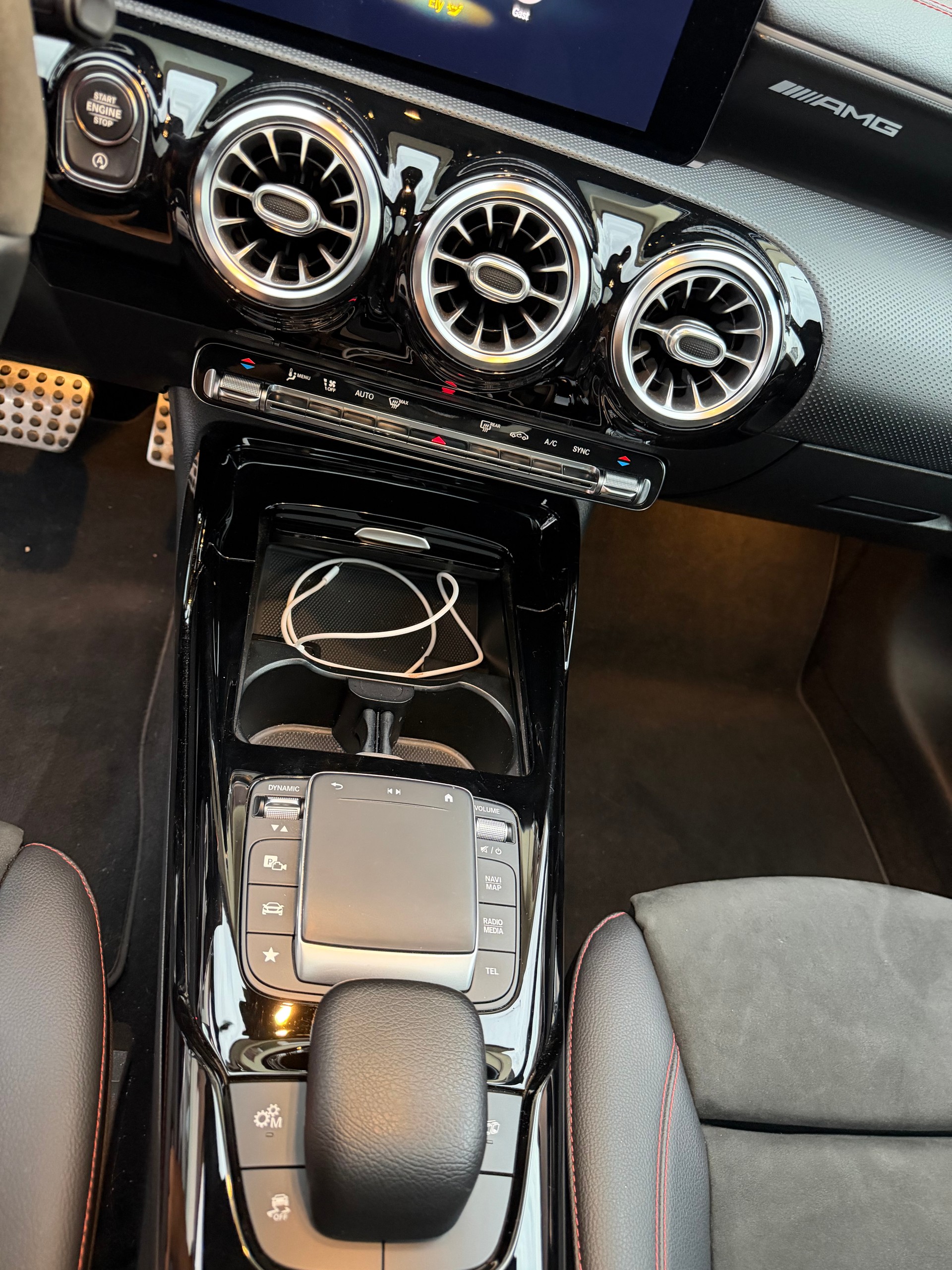 MERCEDES-BENZ CLA 45 S AMG 4matic+-image-5
