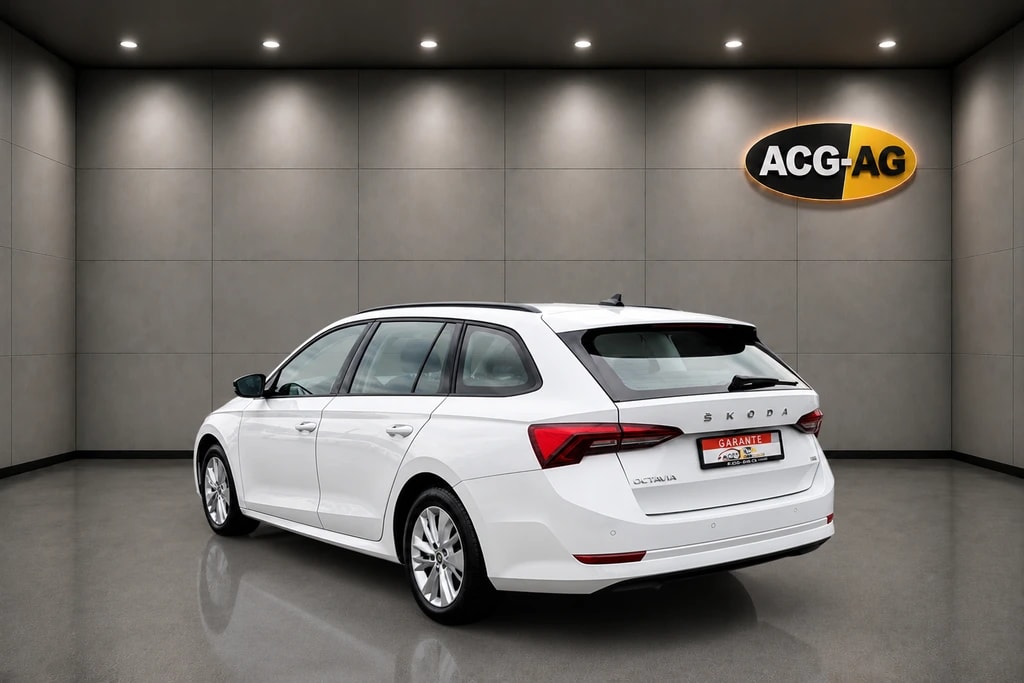 SKODA Octavia Combi 2.0 TDI DSG Ambition 4x4 ** Anh-Kupplung ** Gr.Navi ** Parkhilfe v+h ** Virtuelles Cockpit ** Frisch ab MFK **-image-3