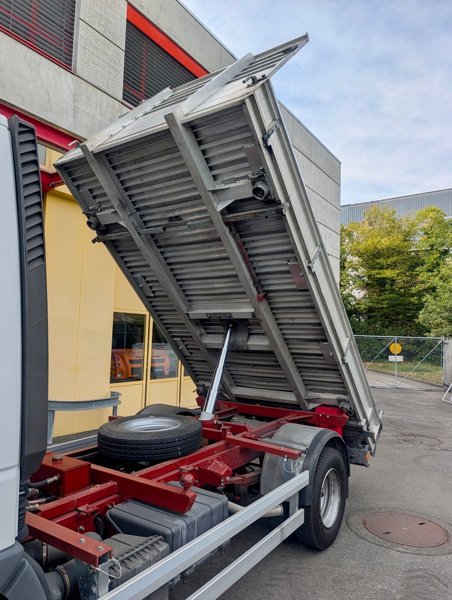 IVECO 35-image-7