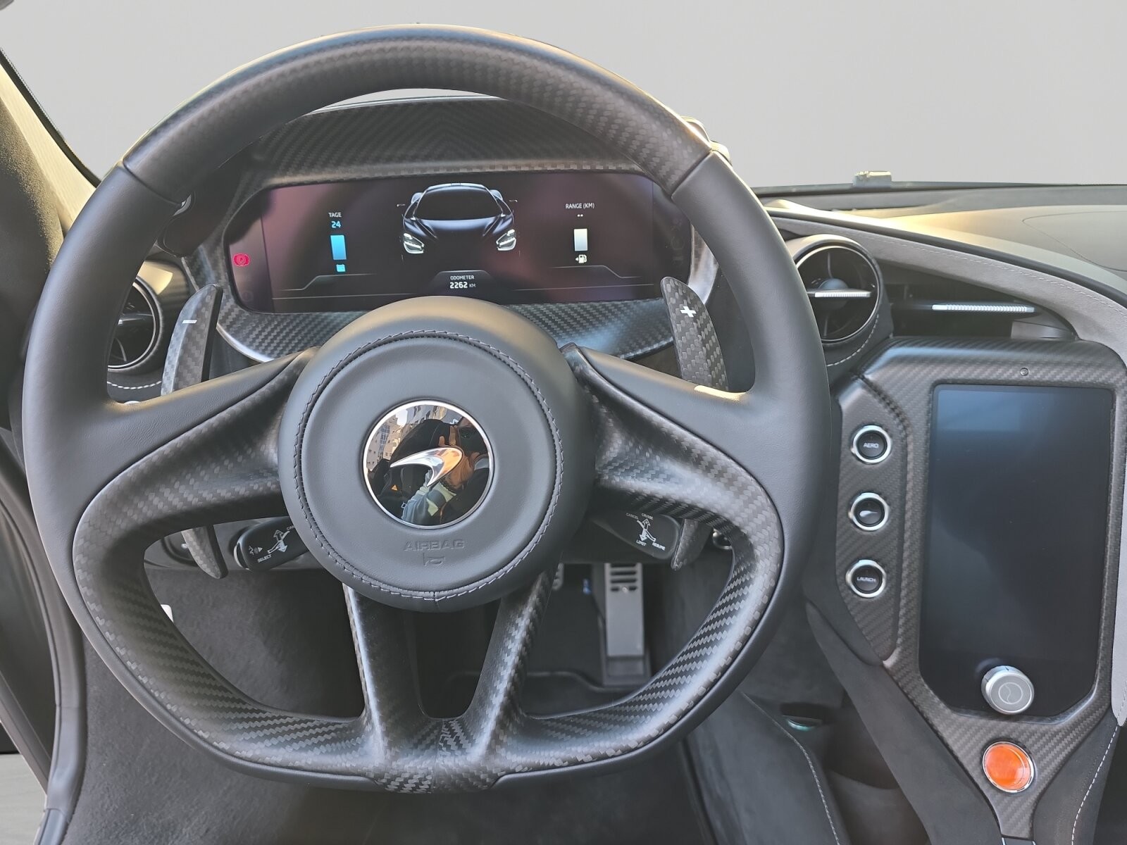 McLAREN 750S Spider Performance-image-11