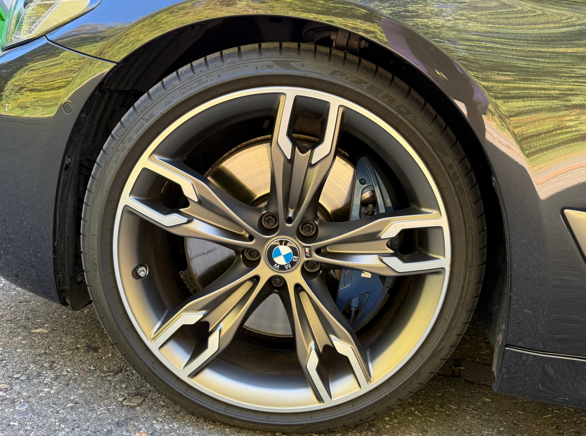 BMW M550i xDrive SAG-image-7
