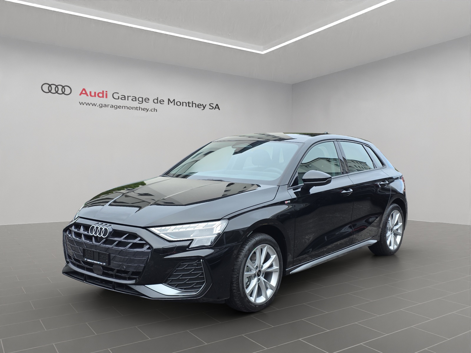AUDI A3 Sportback TFSI 85 kW S line Ambition S tronic