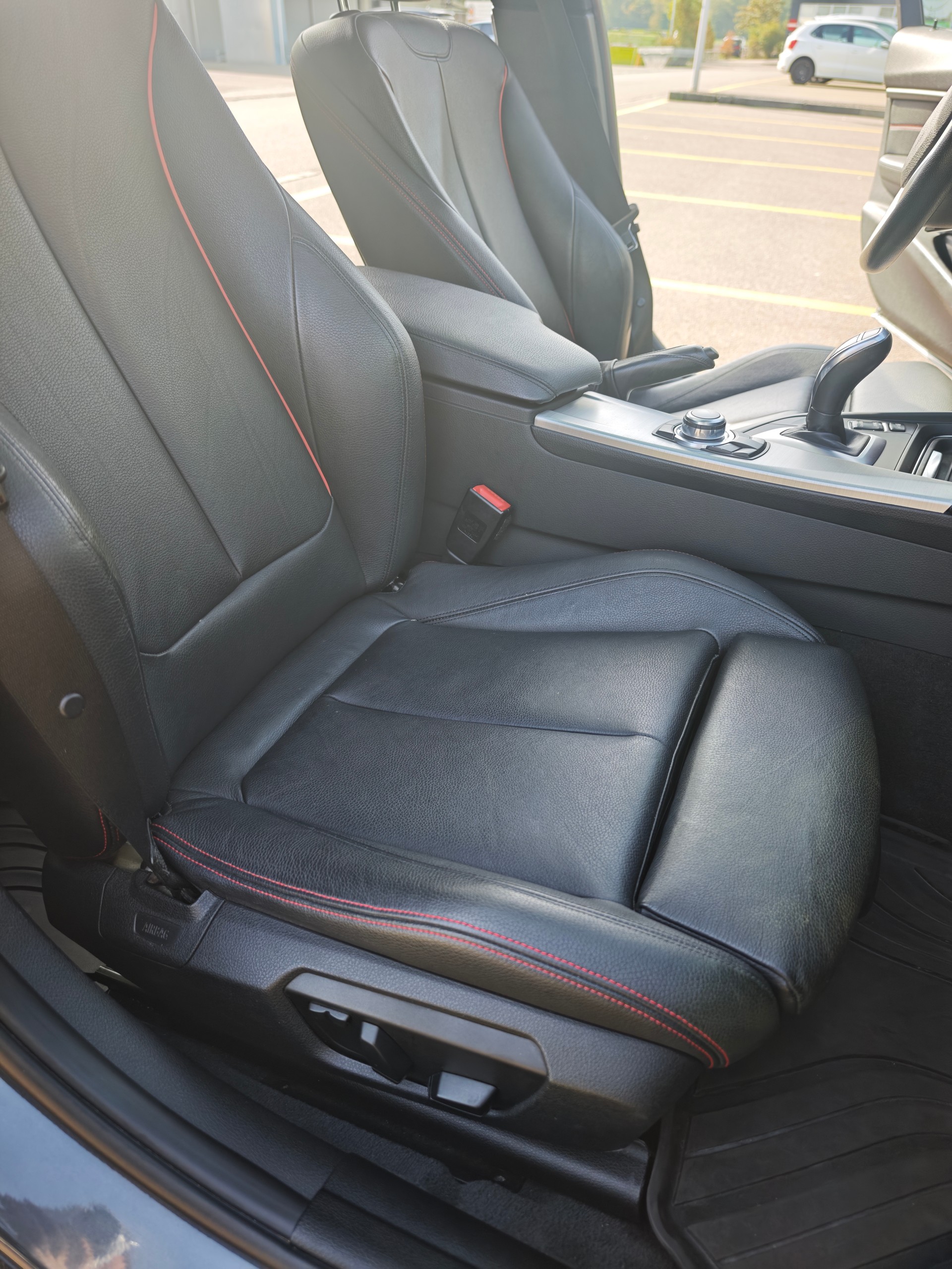 BMW F30-image-15