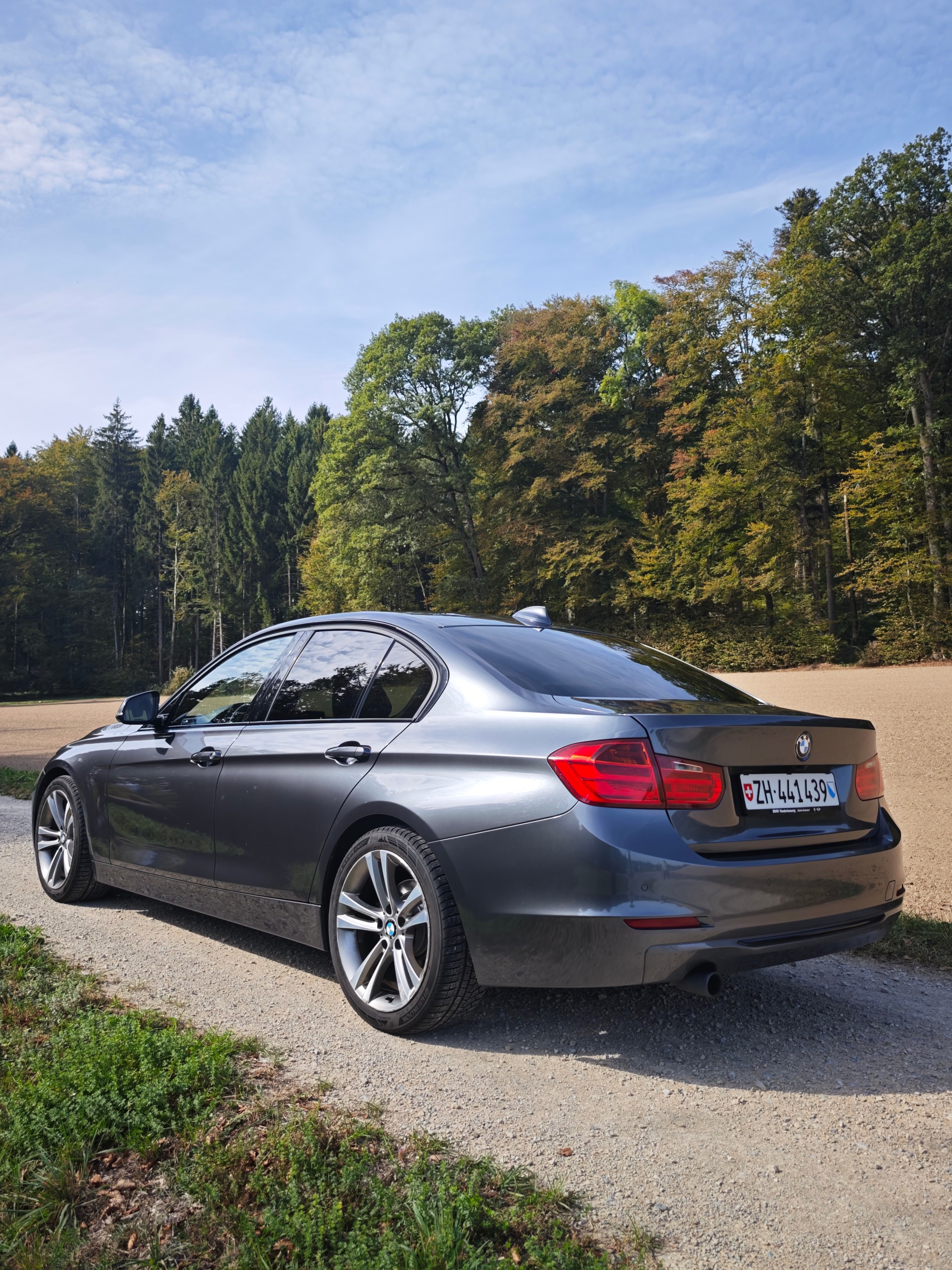 BMW F30-image-3