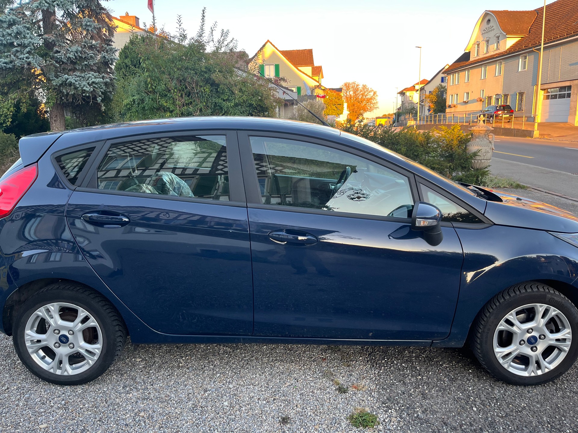 FORD Fiesta 1.0 SCTi Trend-image-5