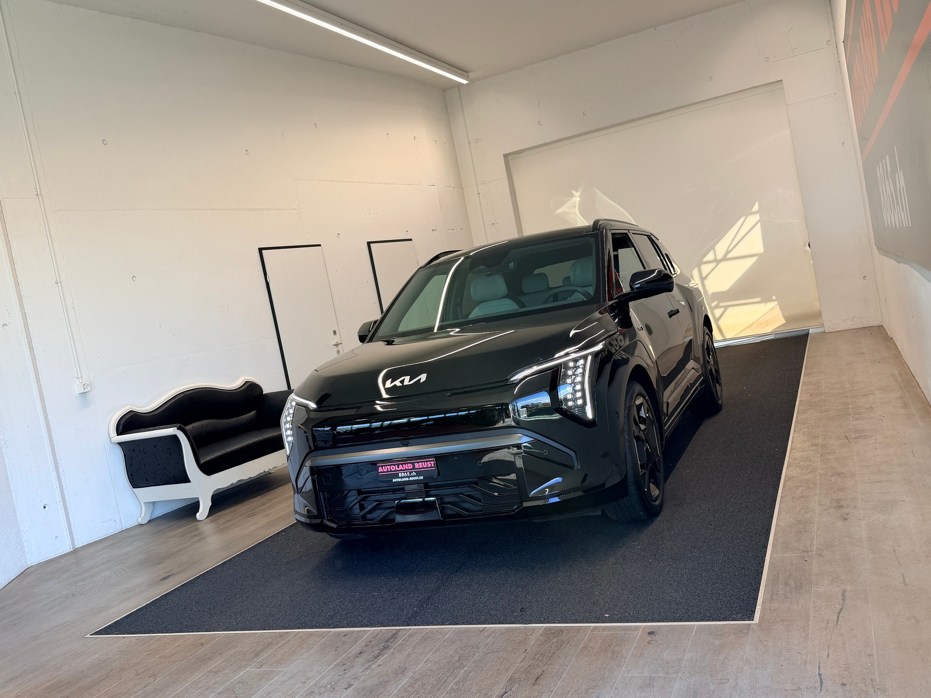 KIA EV3 81,4 kWh GT Line 4x4-image-2