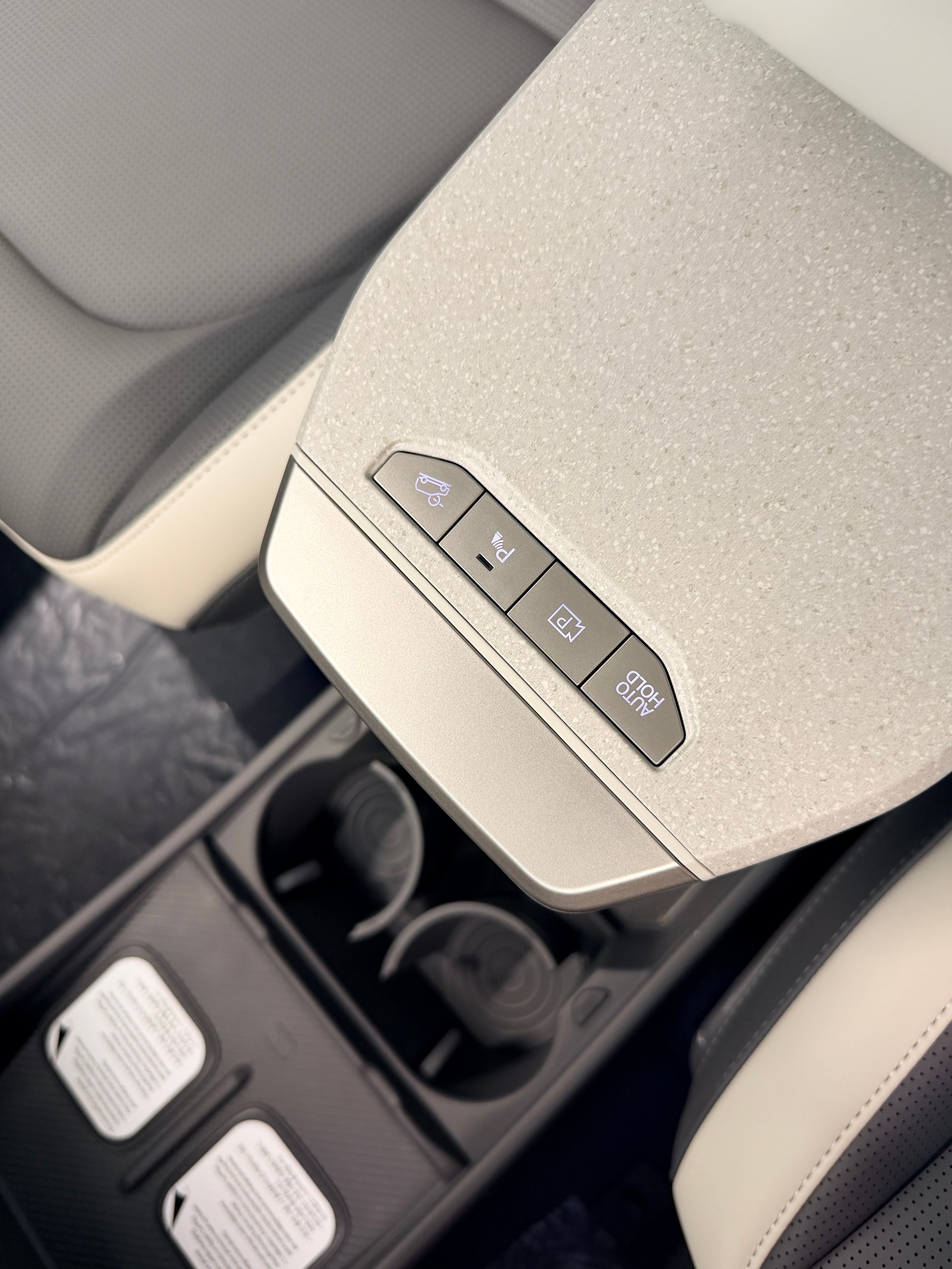KIA EV3 81,4 kWh GT Line 4x4-image-27