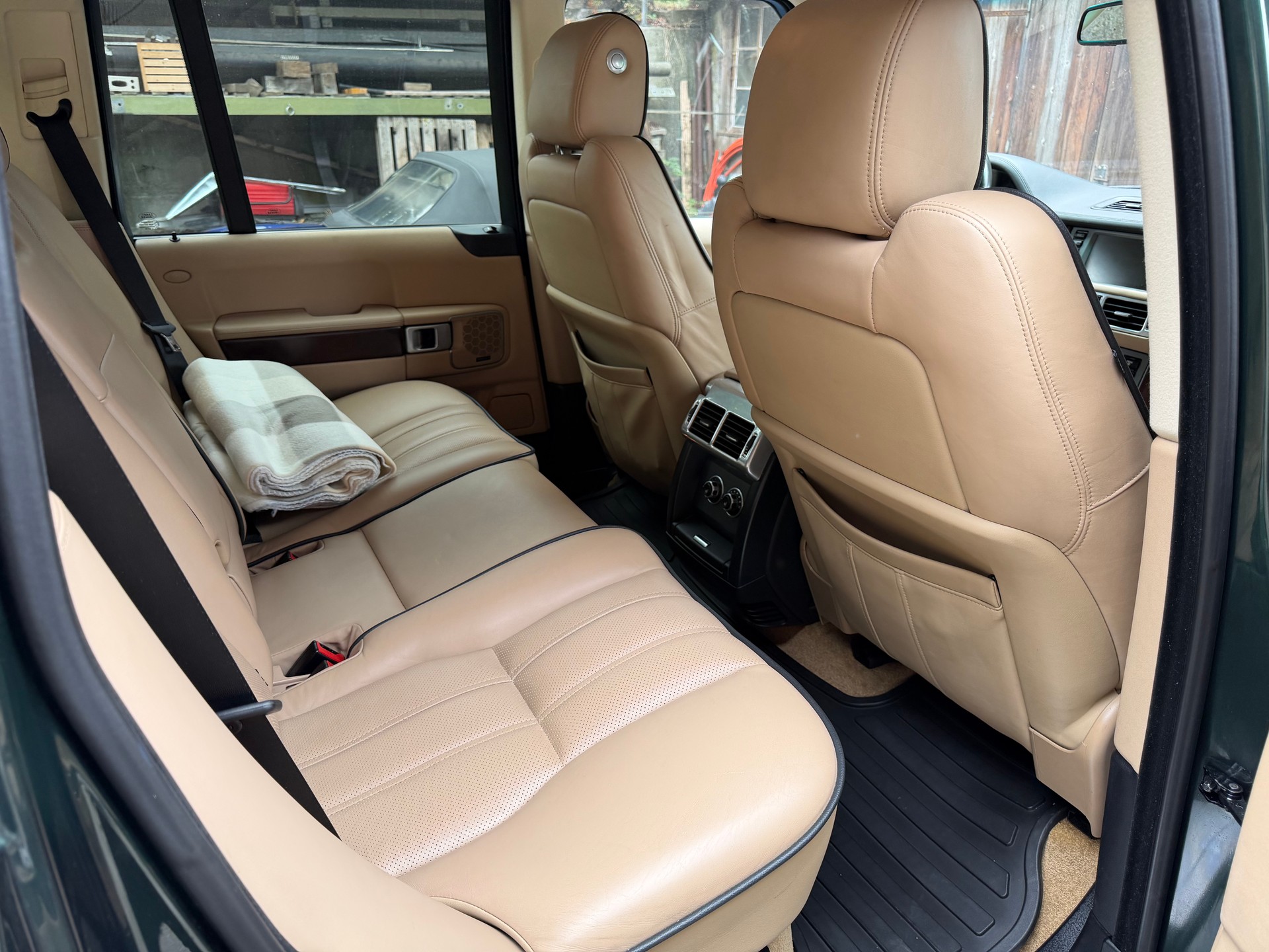 LAND ROVER Range Rover 3.6 d Vogue Automatic-image-6