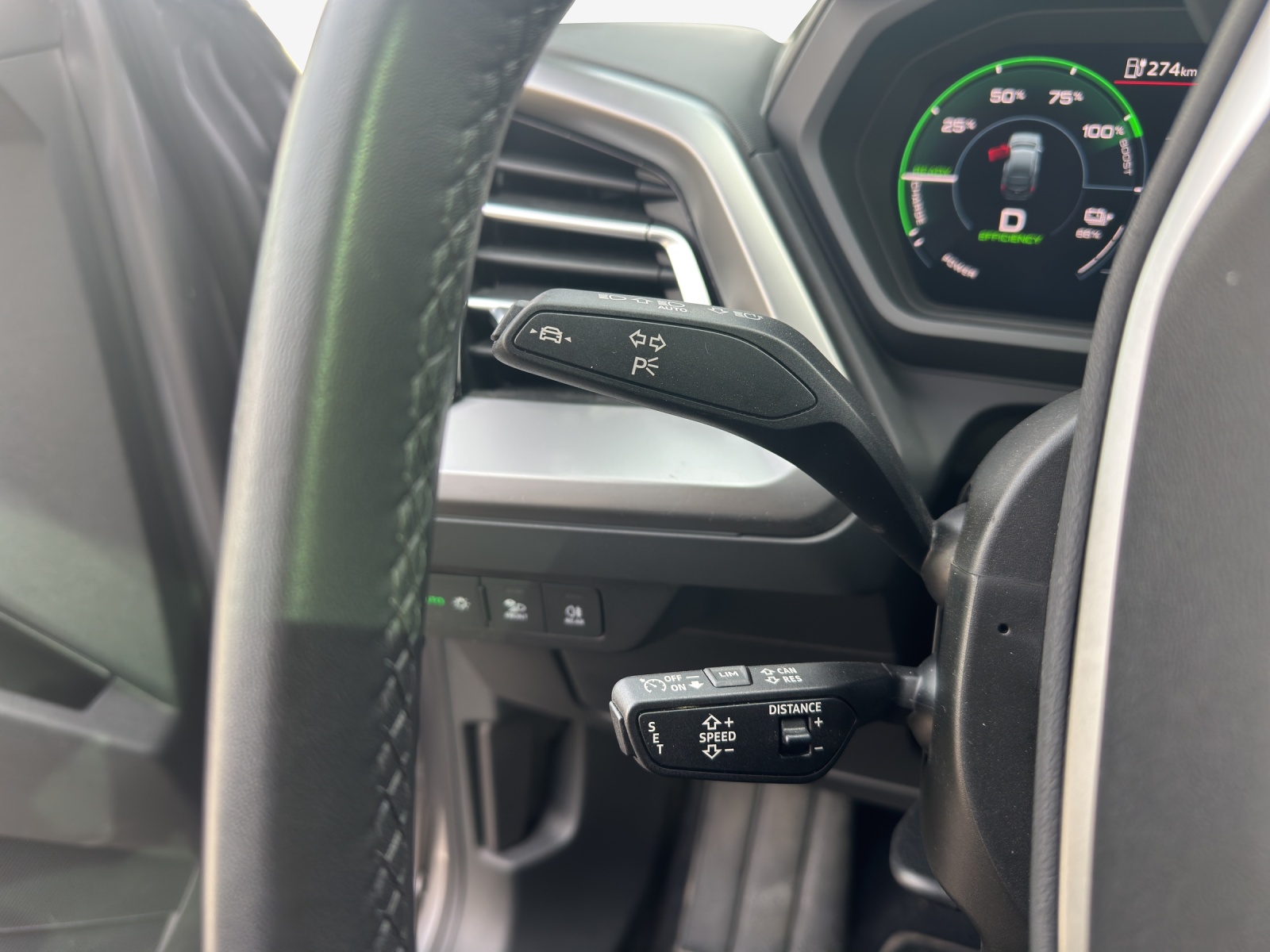 AUDI Q4 Sportback e-tron 50 quattro-image-14