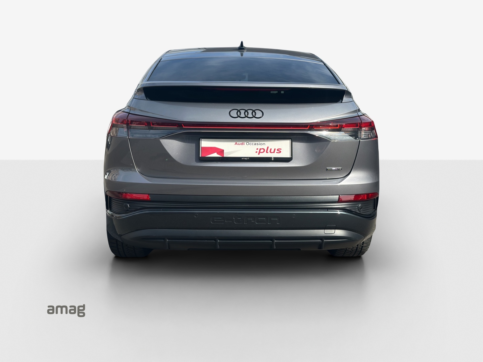 AUDI Q4 Sportback e-tron 50 quattro-image-3