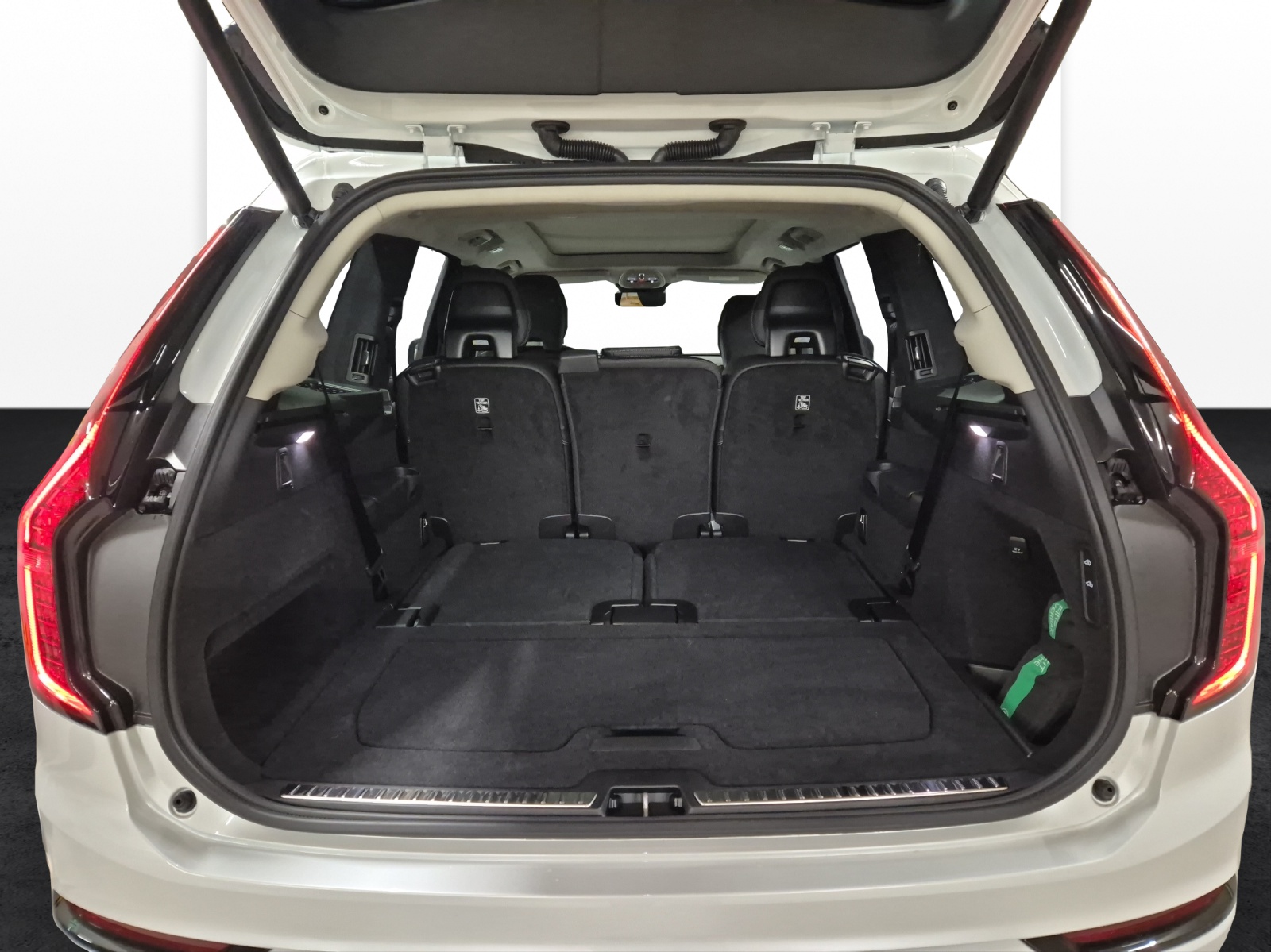VOLVO XC90 2.0 T8 TE Ultra Dark eAWD-image-9