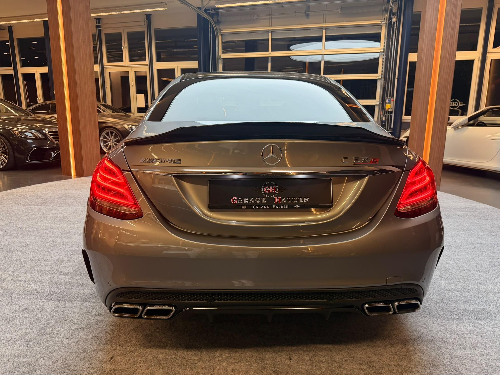 MERCEDES-BENZ C-Klasse W205 C 63 S AMG Edition 1-image-6