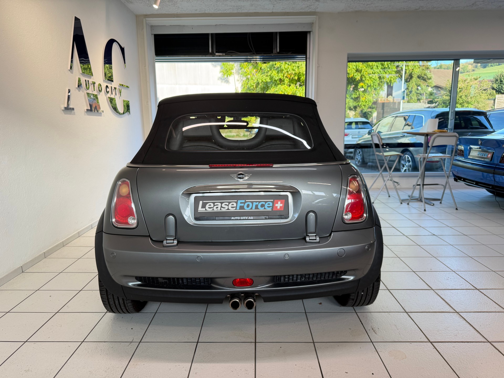 MINI Cooper S Cabriolet-image-6