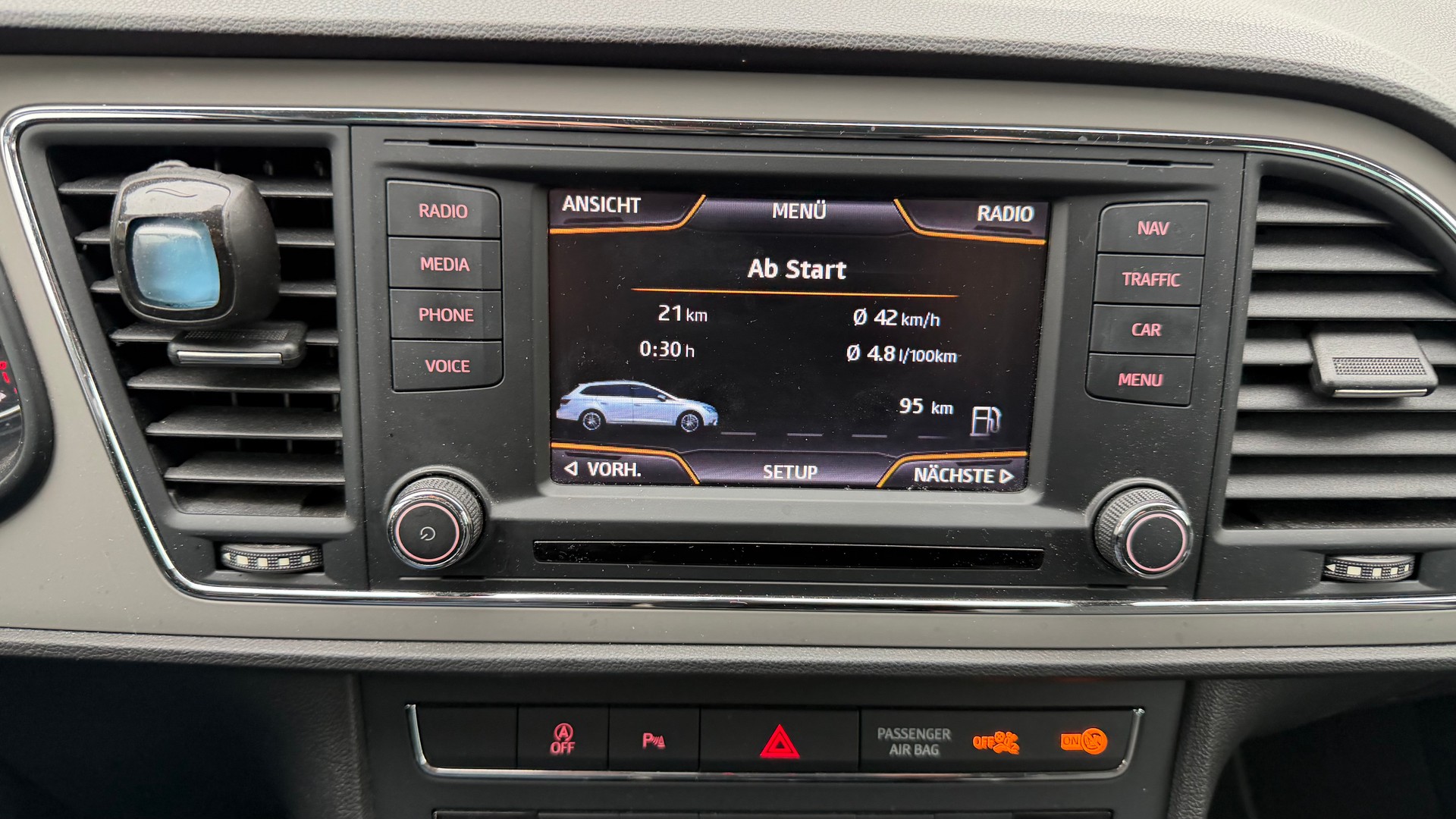SEAT Leon ST 2.0 TDI X-Perience 4Drive-image-9