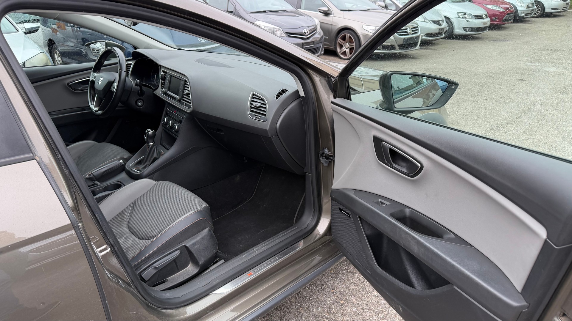 SEAT Leon ST 2.0 TDI X-Perience 4Drive-image-4