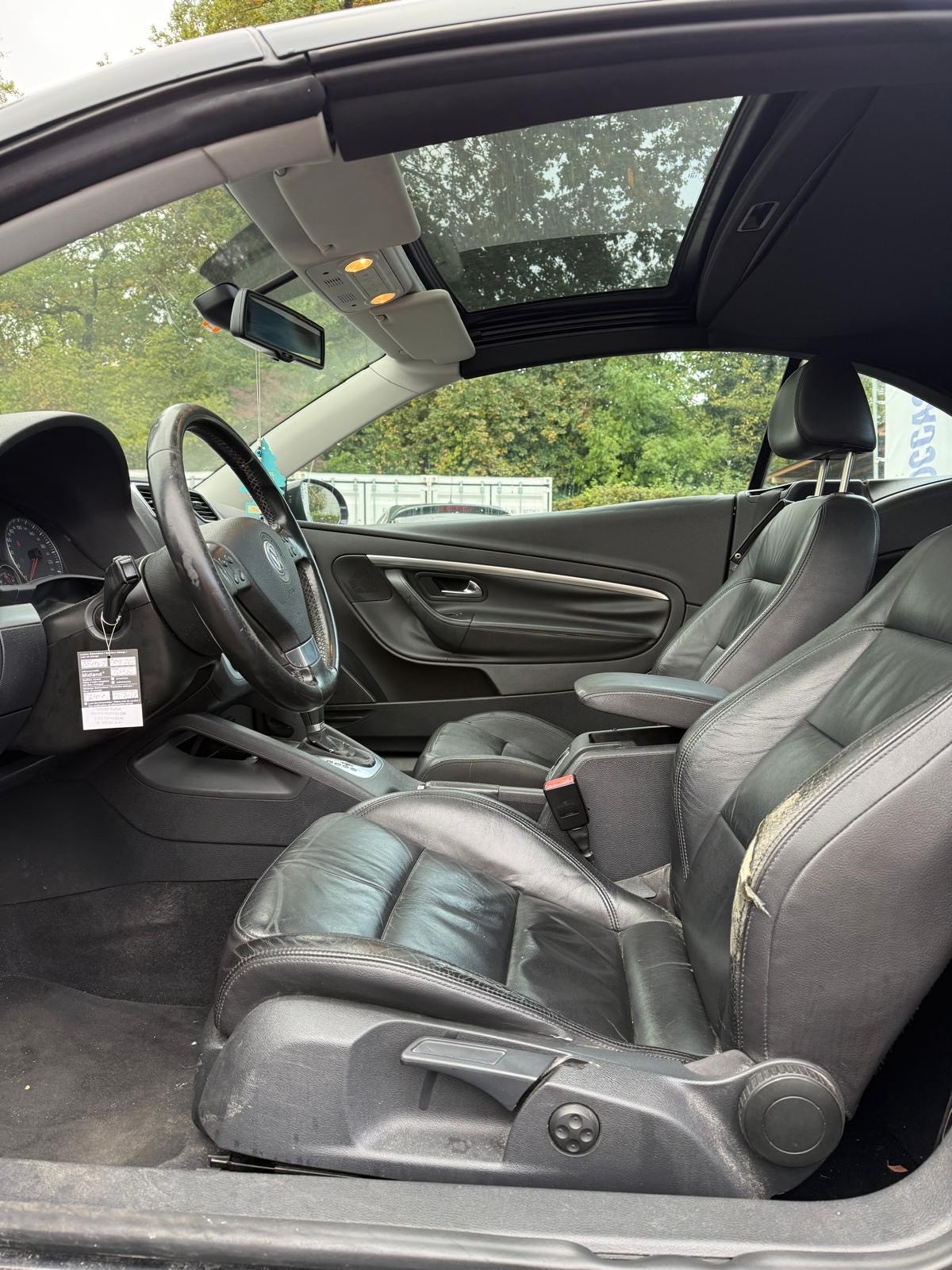 VW Eos 2.0 FSI Turbo-image-6