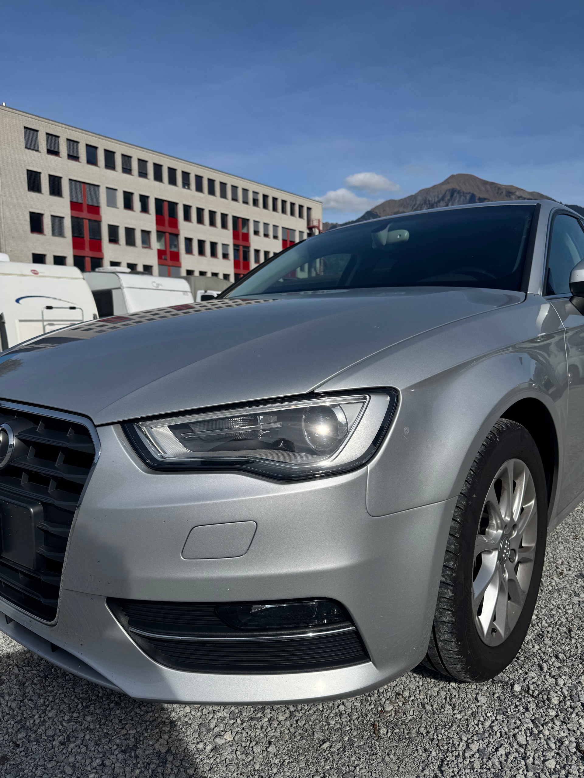 AUDI A3 Sportback 1.4 TFSI Ambiente S-tronic-image-7
