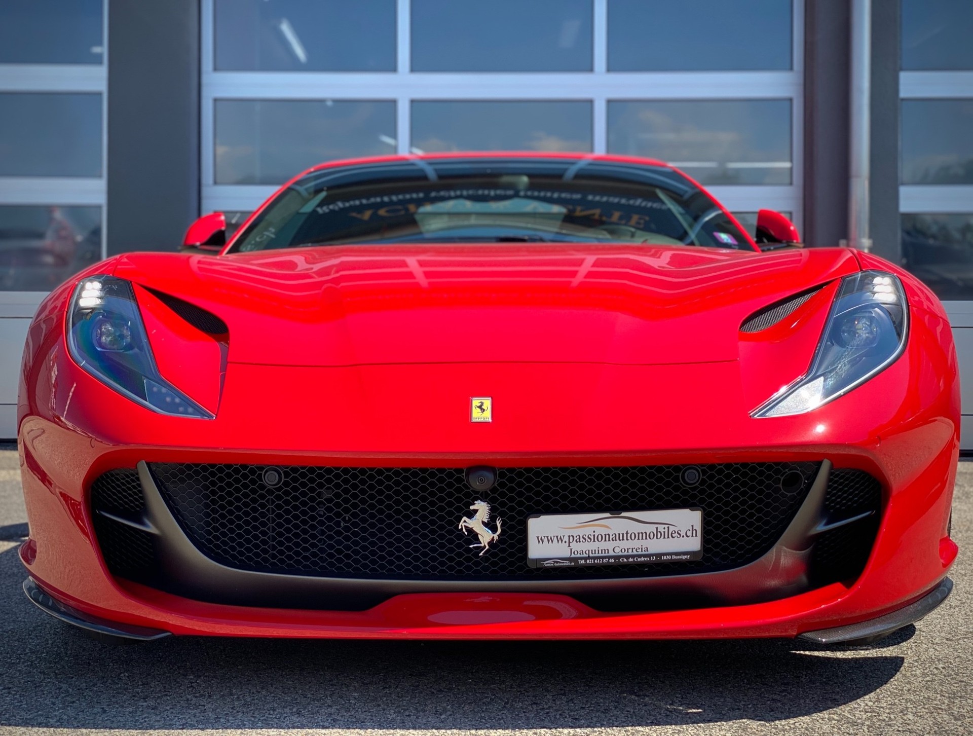 FERRARI 812 Superfast - Véhicule Suisse (CH)-image-1