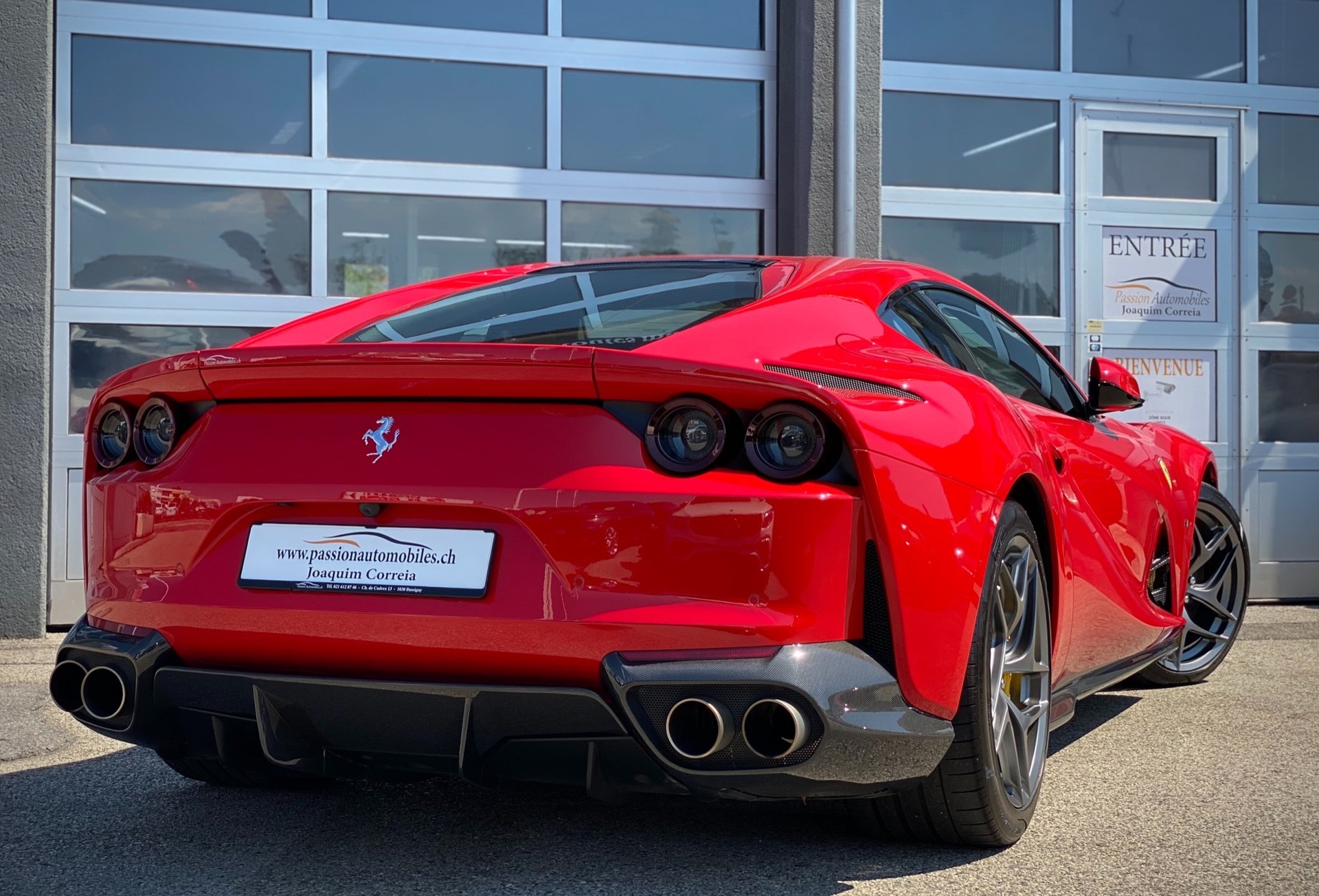 FERRARI 812 Superfast - Véhicule Suisse (CH)-image-2