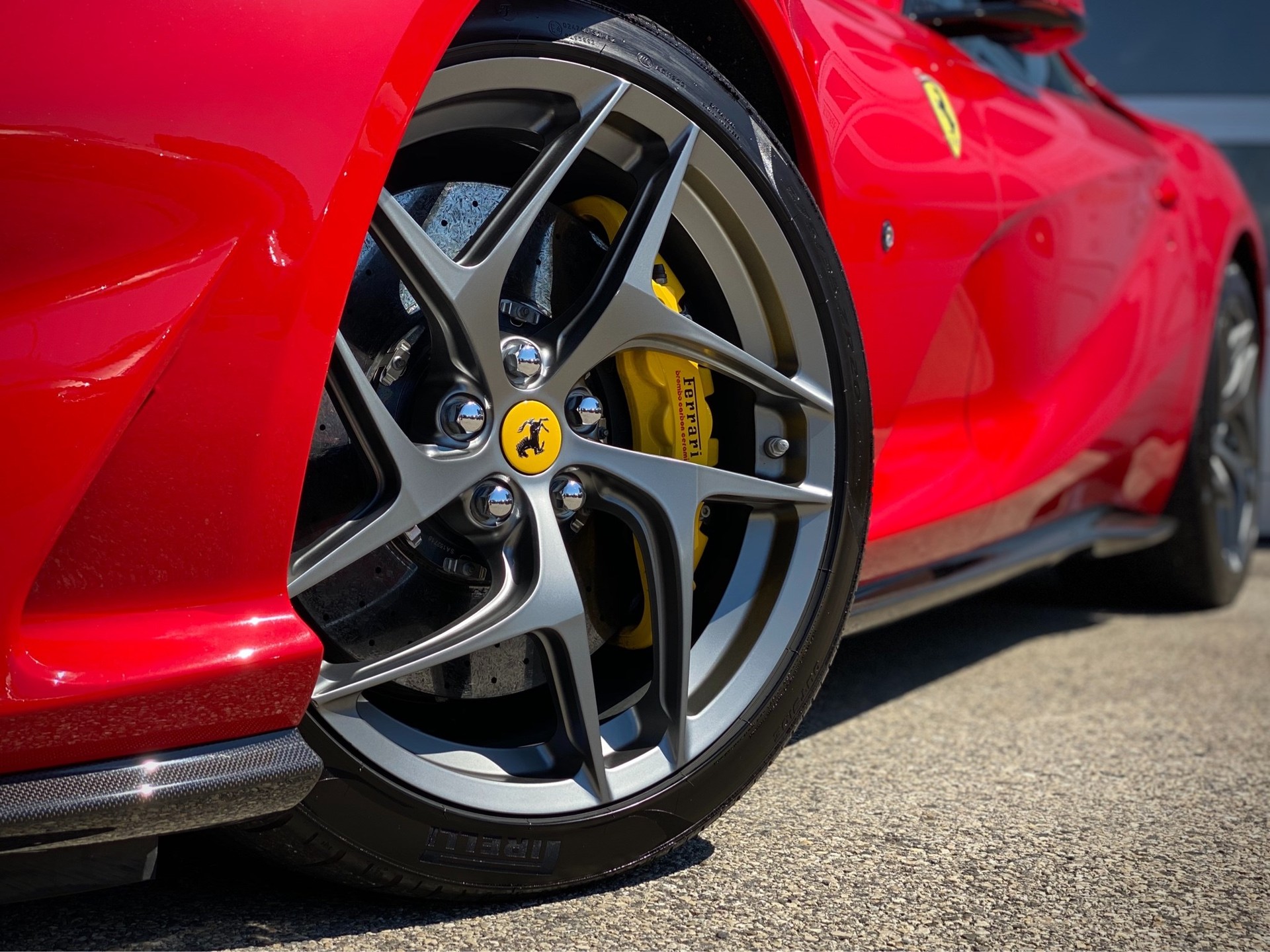 FERRARI 812 Superfast - Véhicule Suisse (CH)-image-4