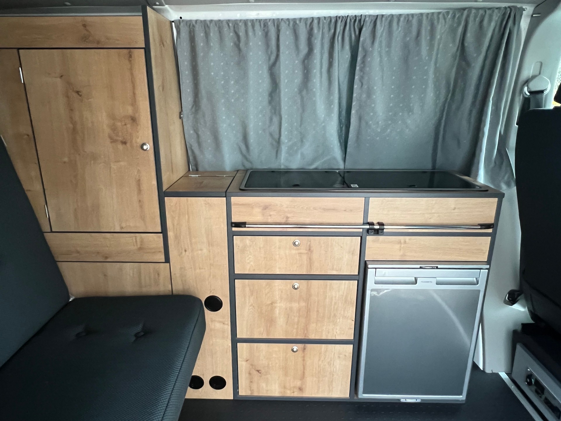 VW T6.1 2.0 TDI Automat DSG Camper / Summermobil (ähnlich California) *** Camping-Ausbau NEU ***-image-3