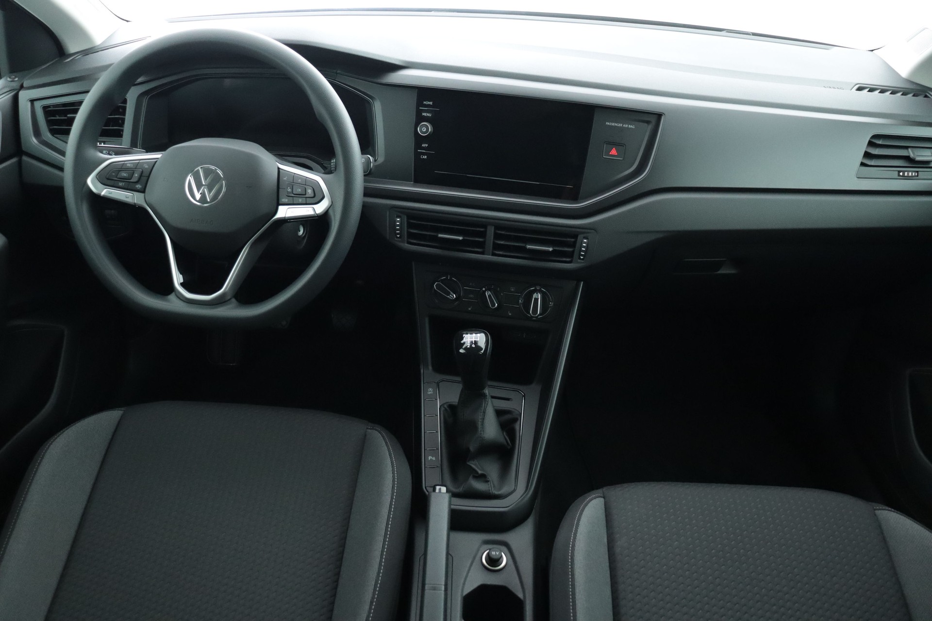 VW Polo 1.0 TSI Basis-image-15