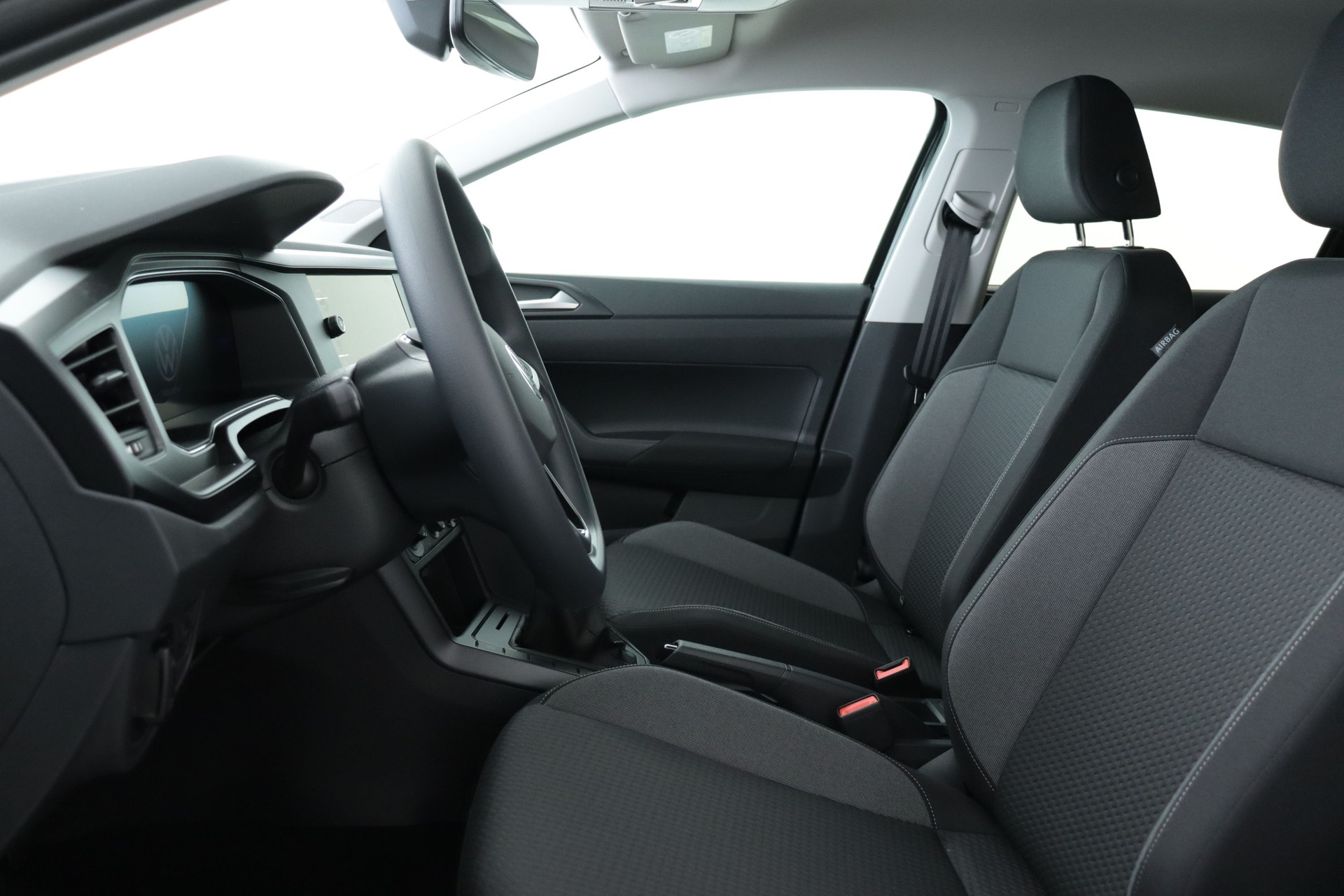 VW Polo 1.0 TSI Basis-image-13