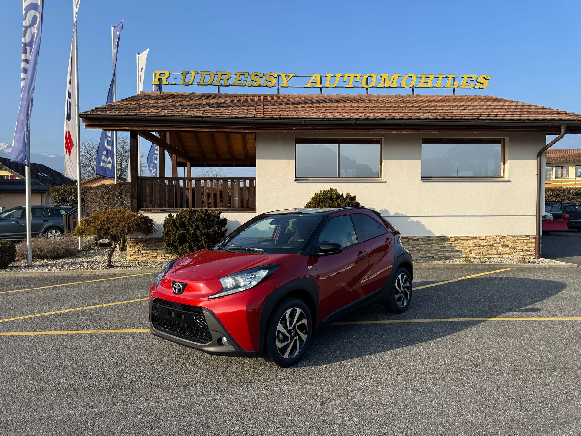 TOYOTA Aygo X 1.0 VVT-i Tr. CVT-image-0