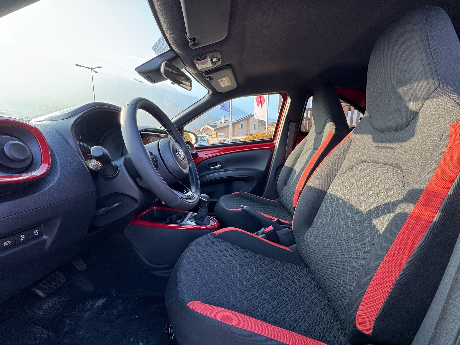 TOYOTA Aygo X 1.0 VVT-i Tr. CVT-image-10
