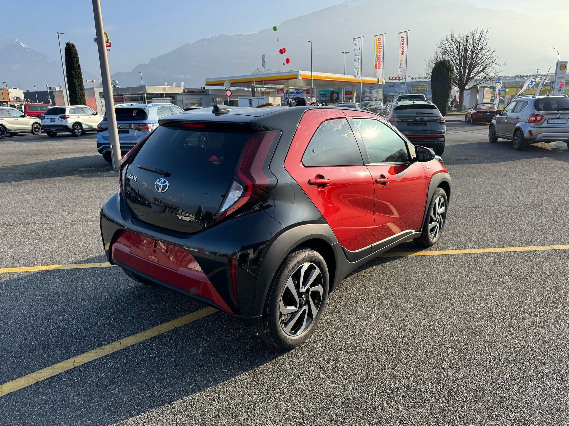 TOYOTA Aygo X 1.0 VVT-i Tr. CVT-image-4