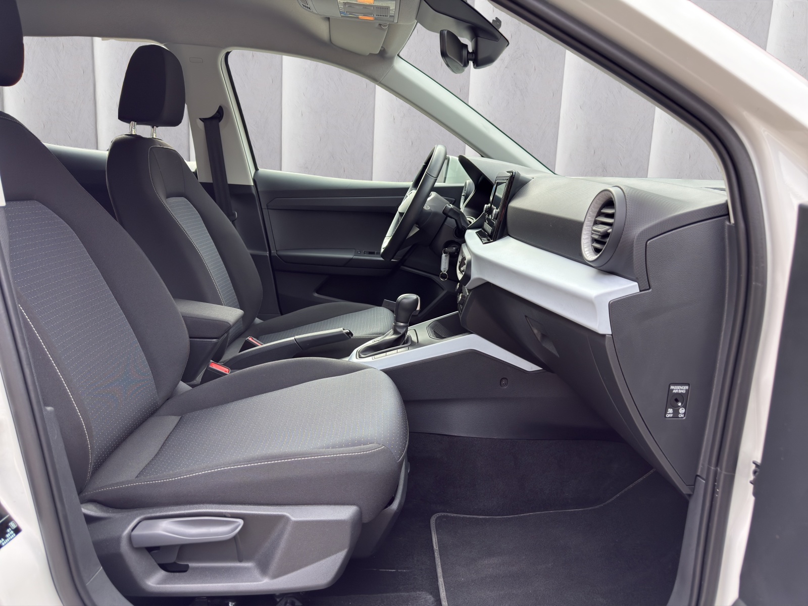 SEAT Arona 1.0 TSI Eco Move DSG-image-8
